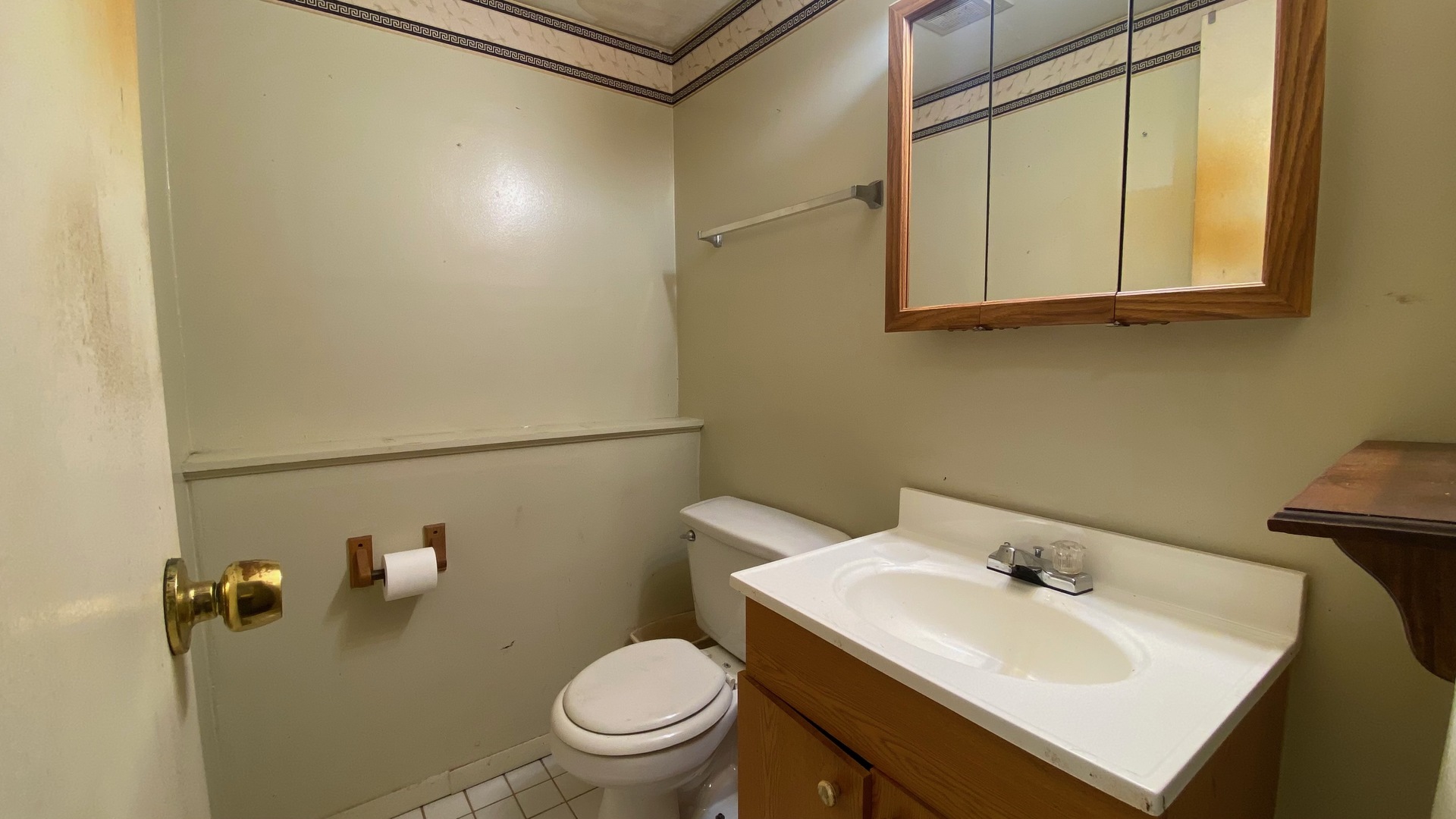 1040 W 104th Street Property Photo 10