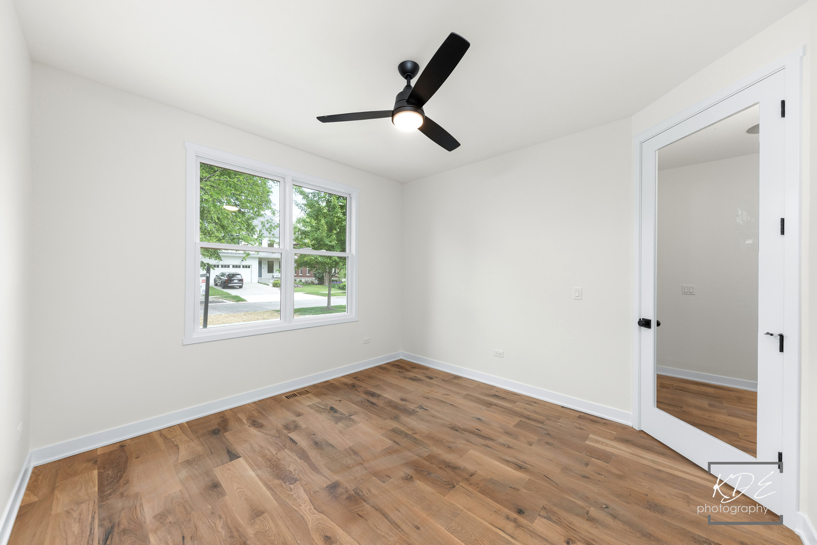 715 N Brainard Street Property Photo 7