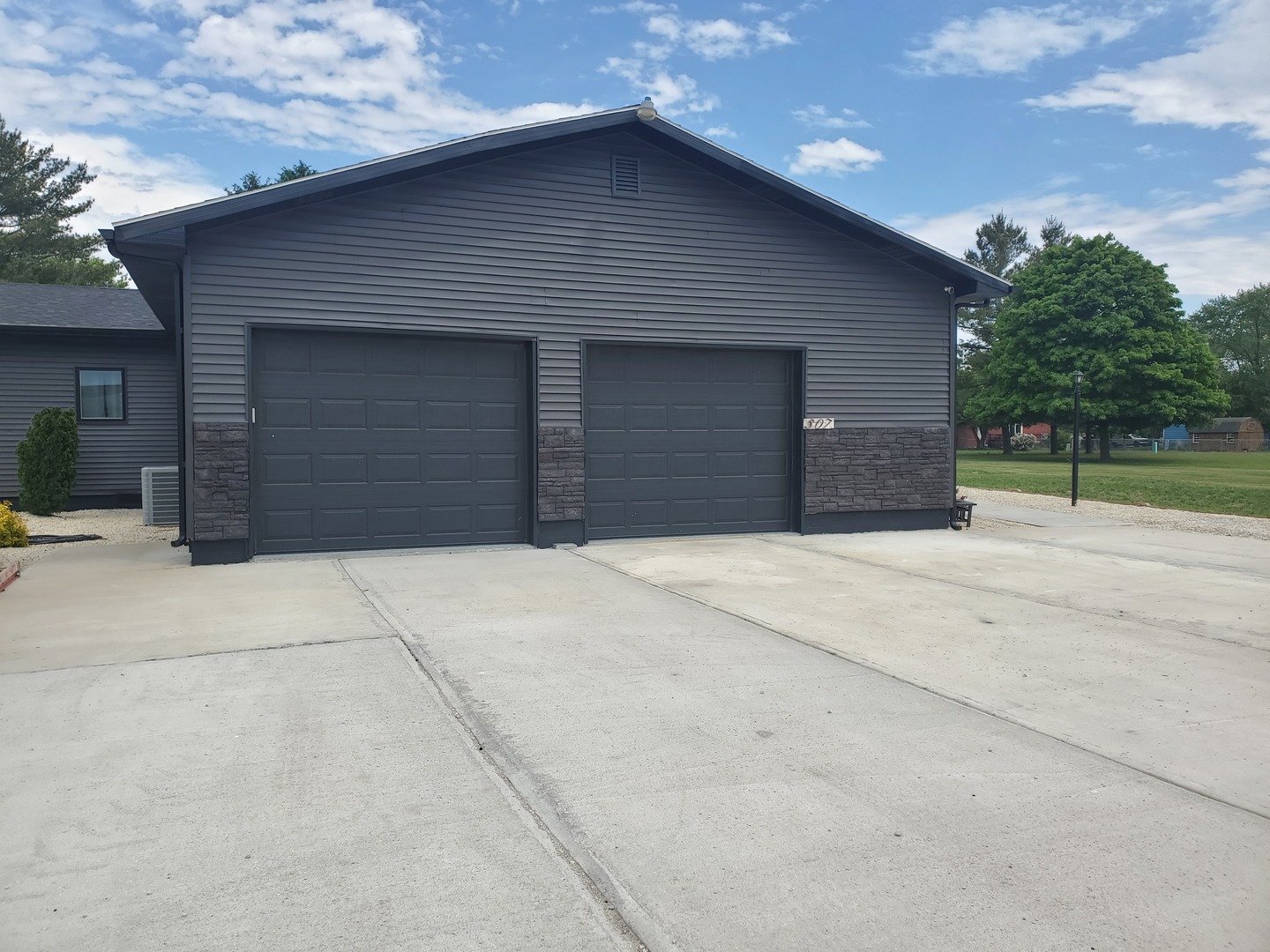 507 N Secor Street Property Photo 5