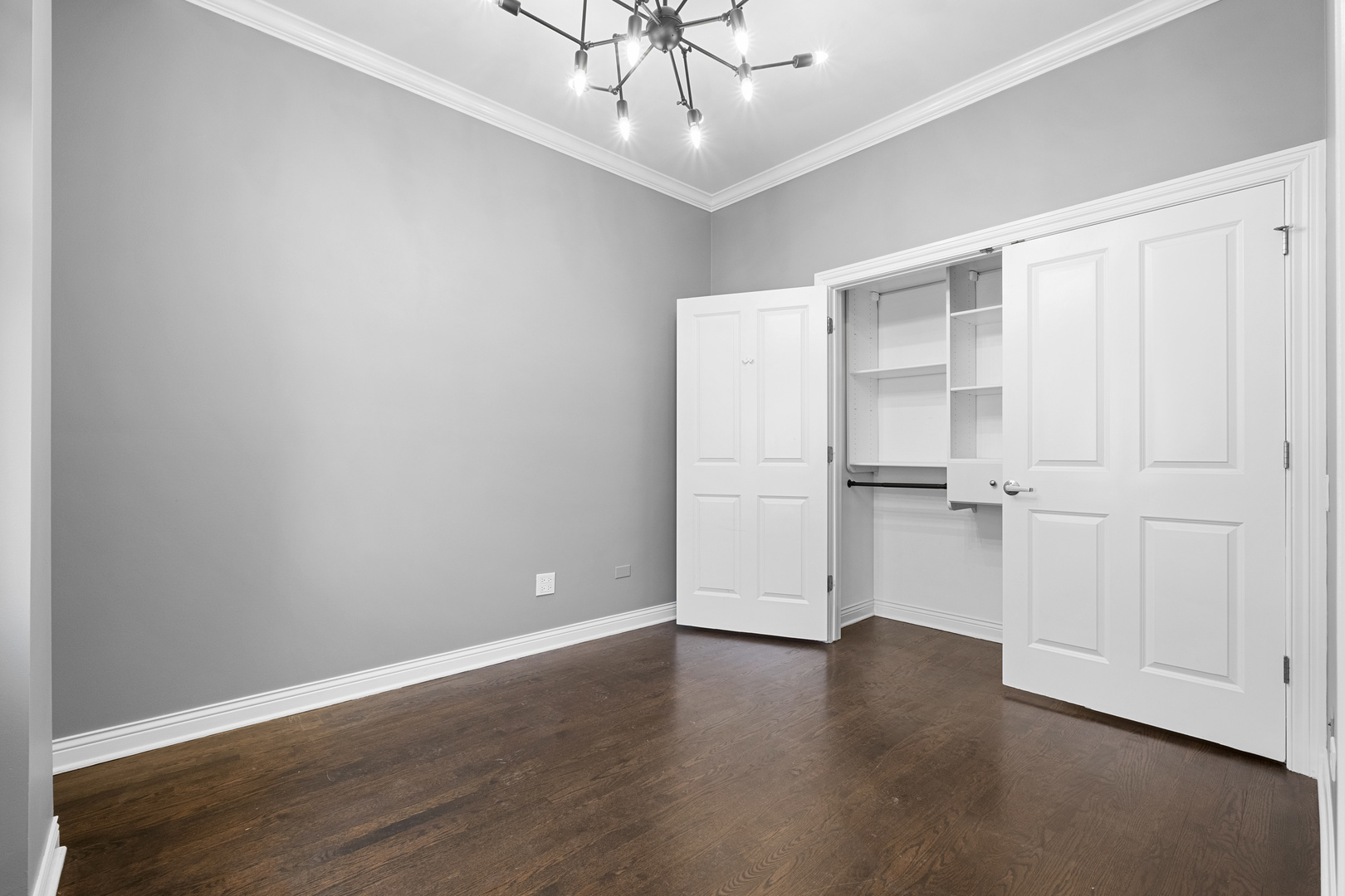 1355 W Washington Boulevard 4d Property Photo 15