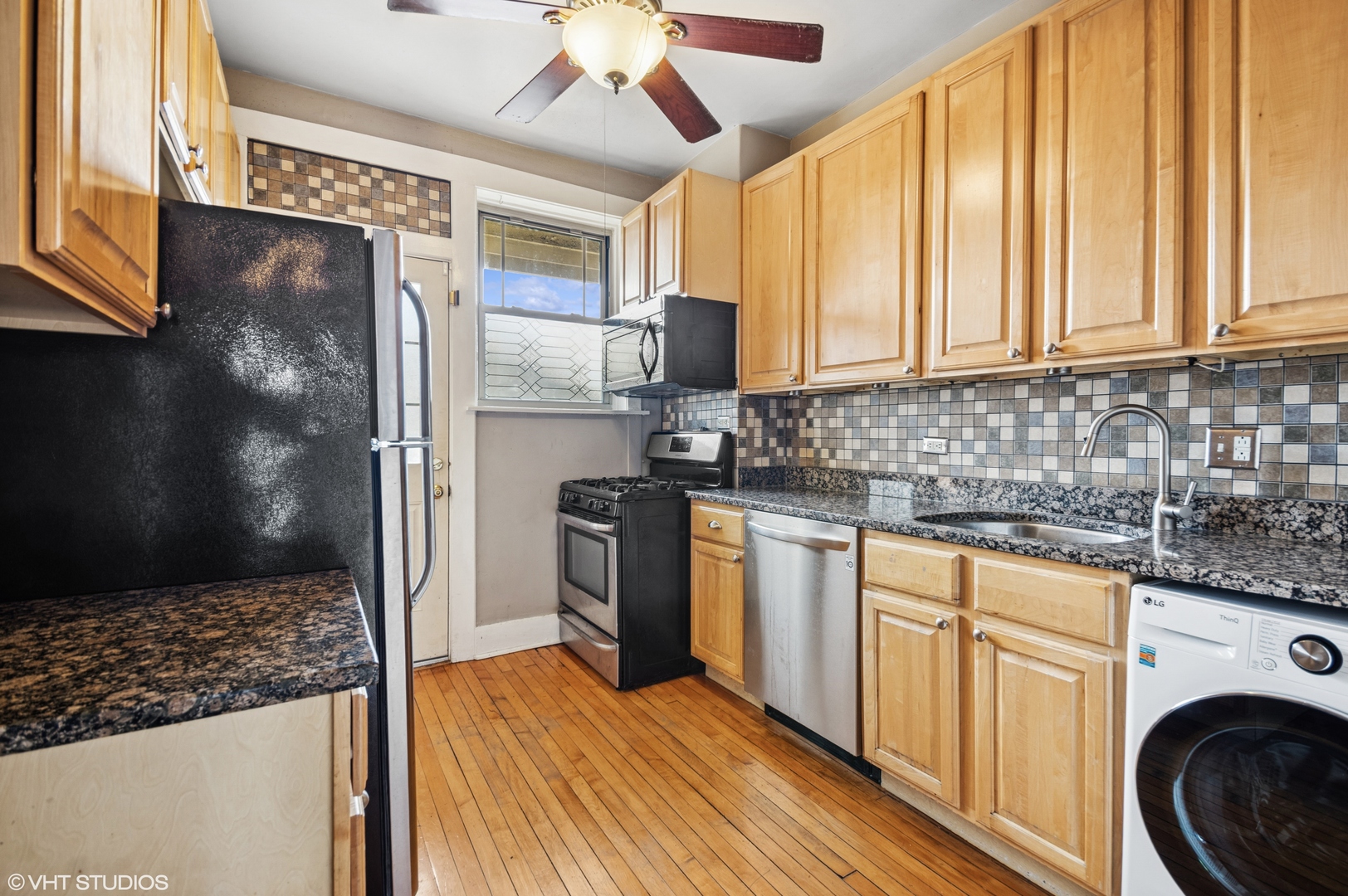 800 S Oak Park Avenue 3n Property Photo 4