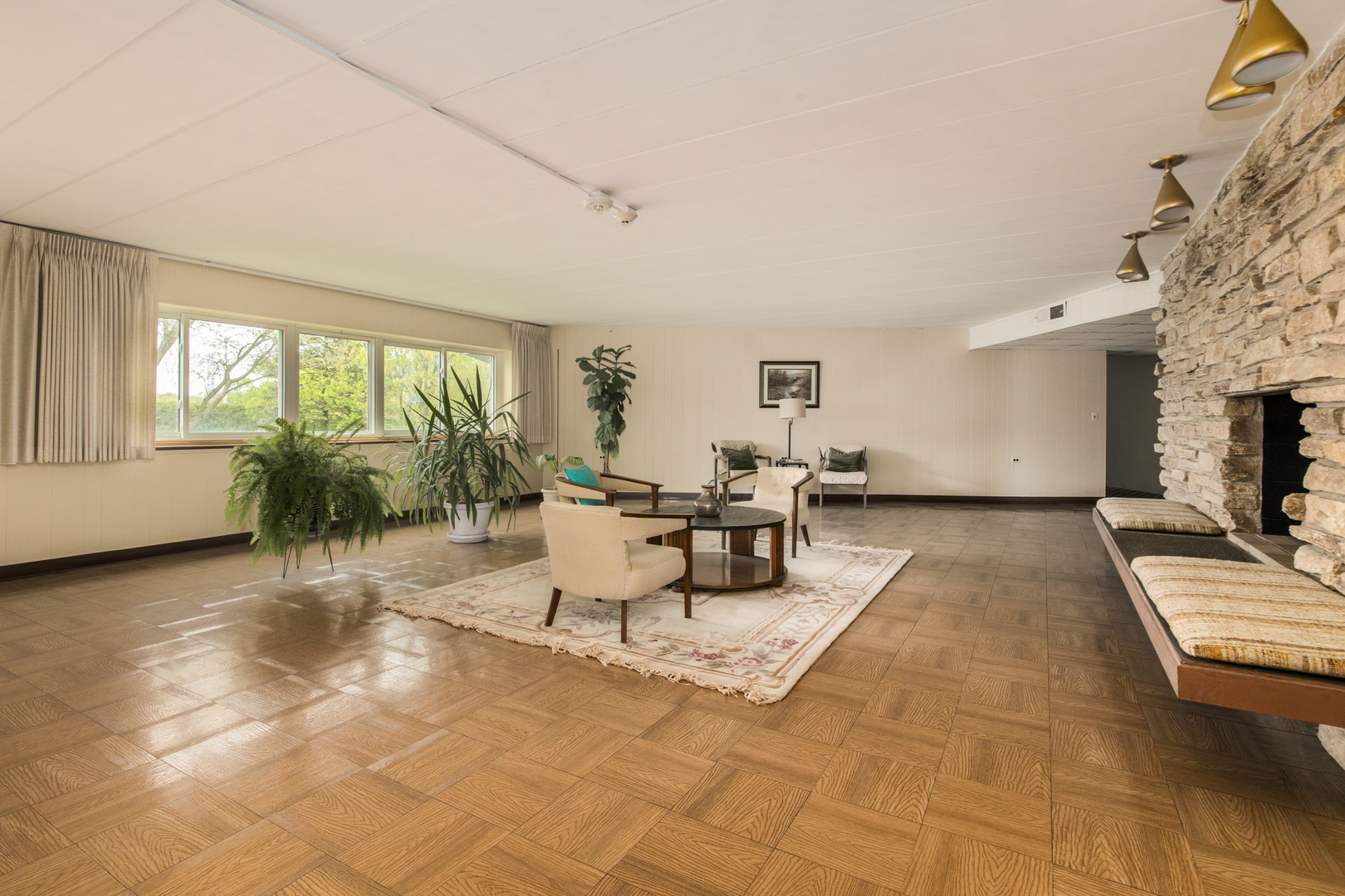 5540 Walnut Avenue 23c Property Photo 4