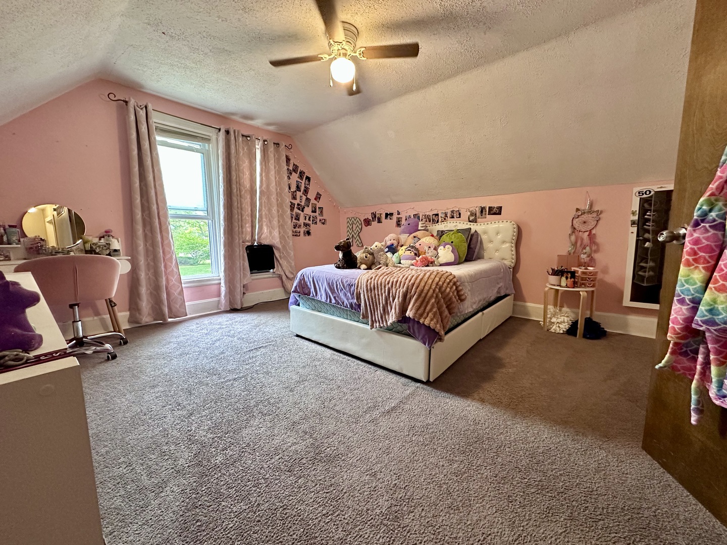 910 Locust Street Property Photo 14
