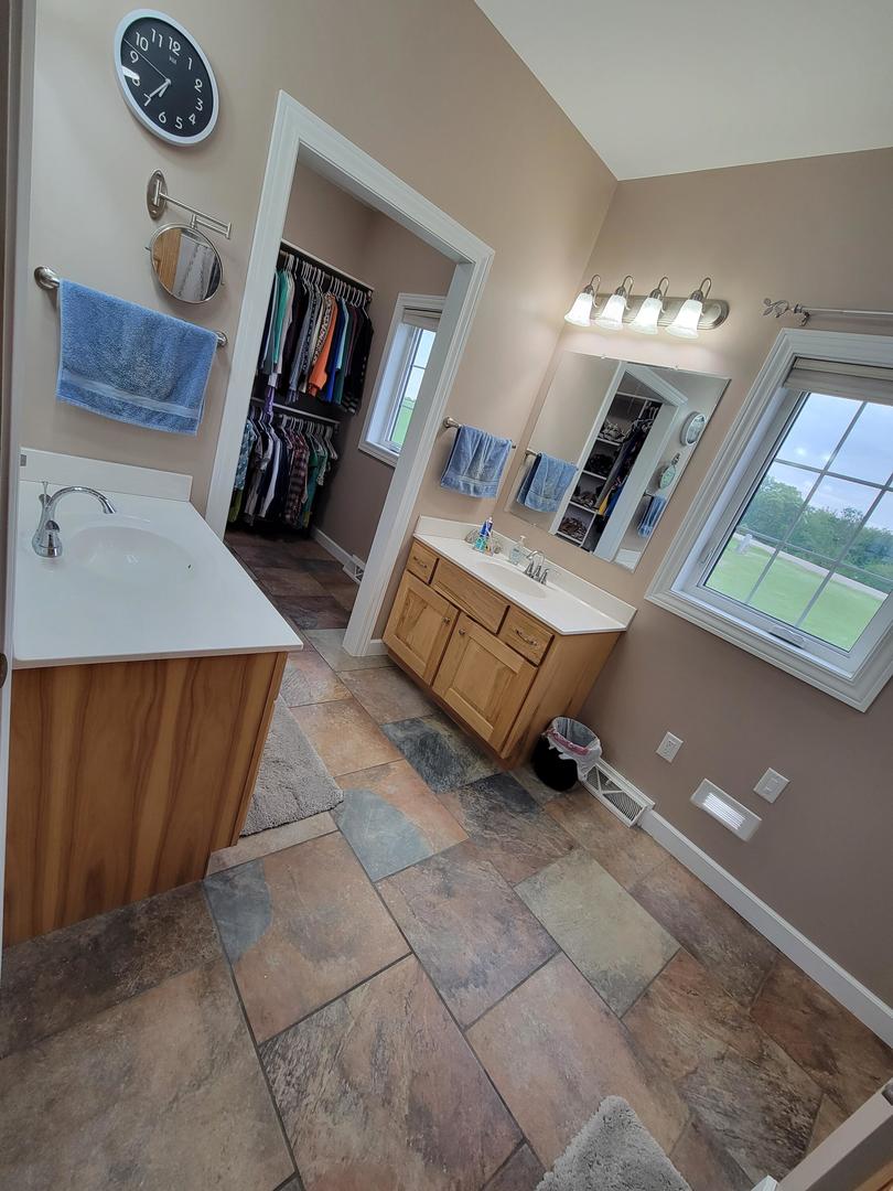 7648 N Indian Ridge Road Property Photo 15