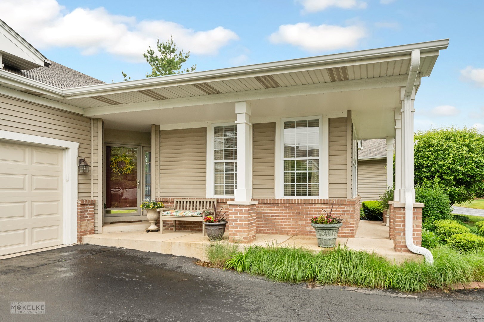 507 Parkland Court Property Photo 2