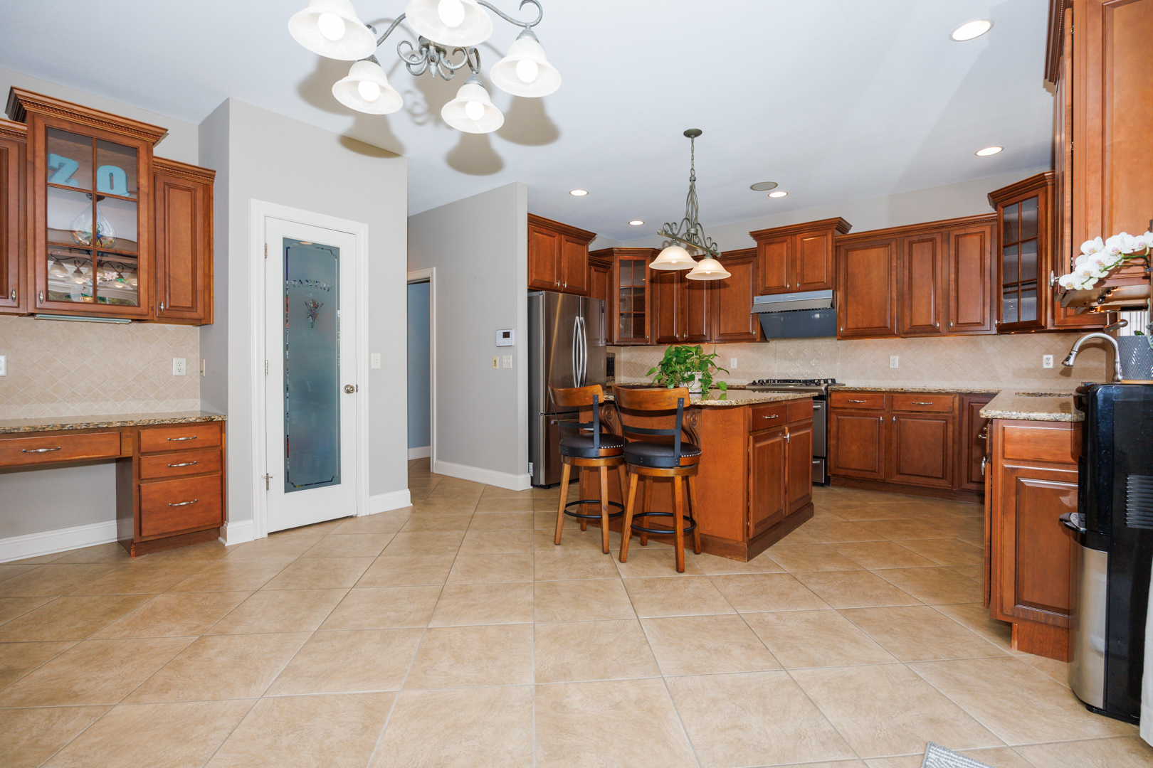 2814 Stevenson Drive Property Photo 9