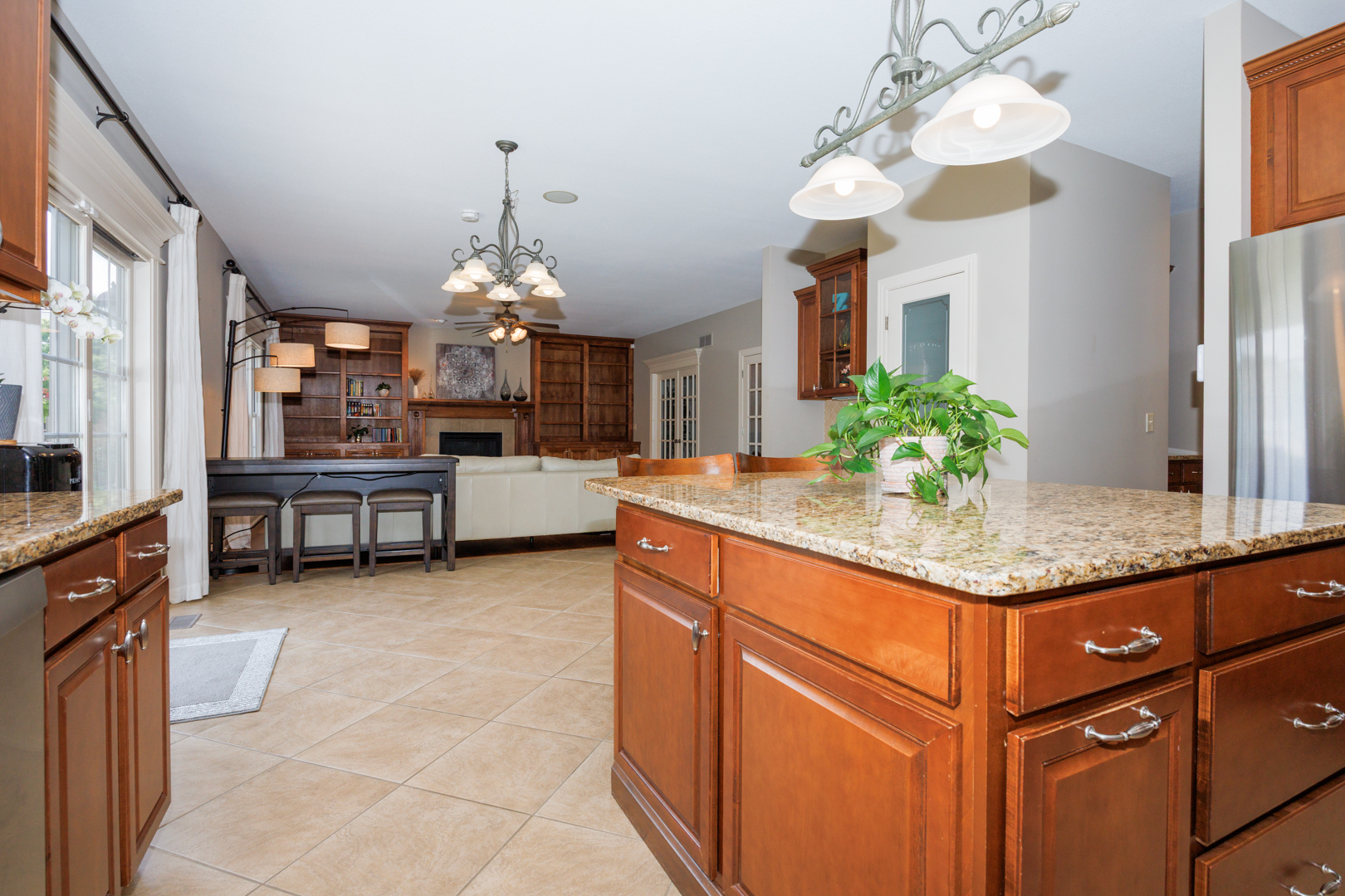 2814 Stevenson Drive Property Photo 10