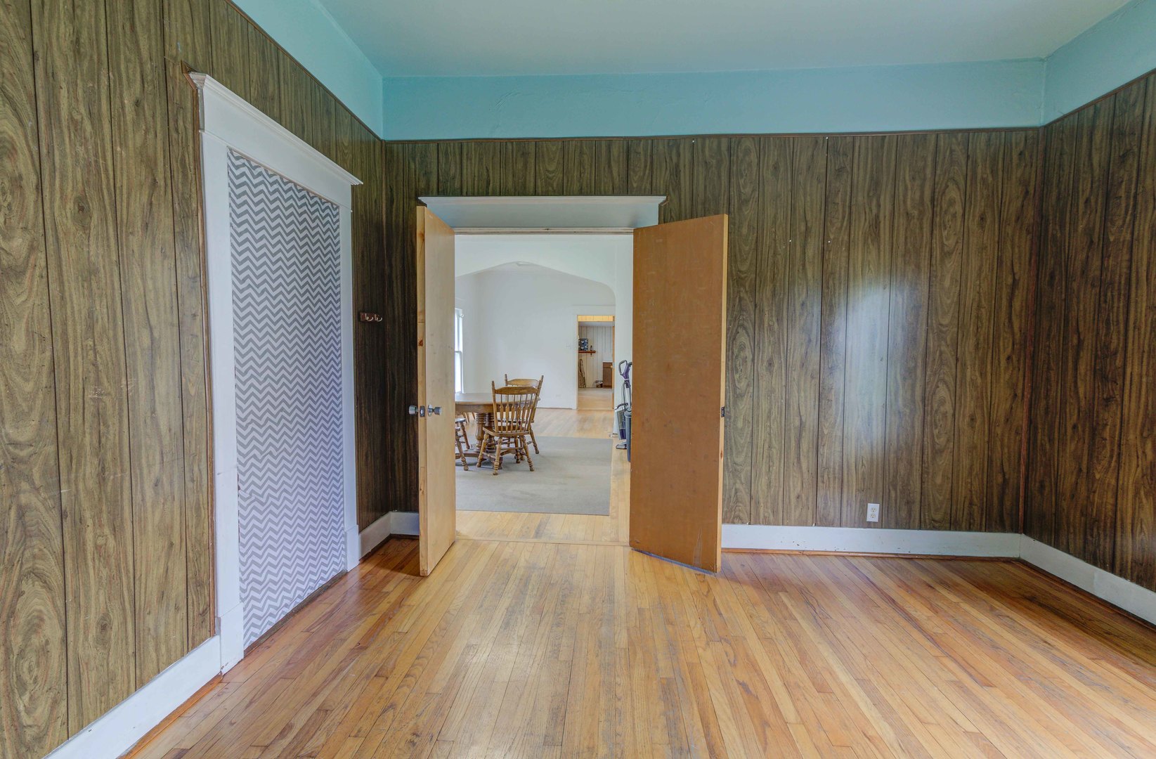 206 N Pine St Property Photo 6