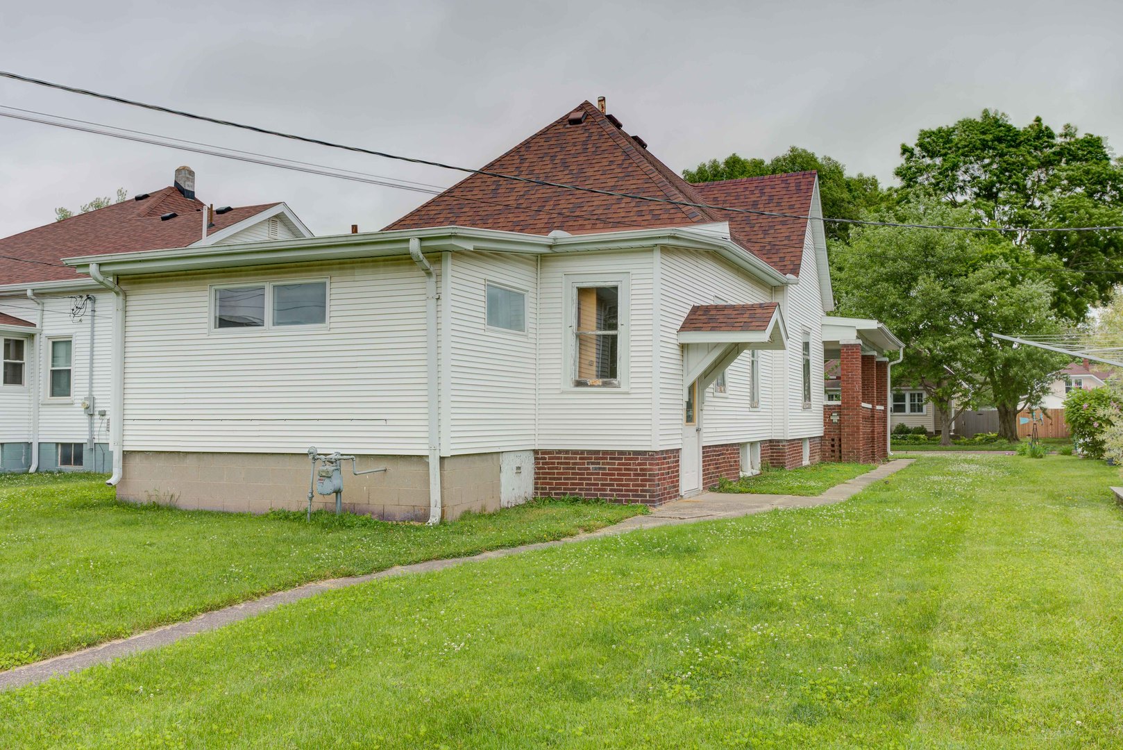 206 N Pine St Property Photo 17