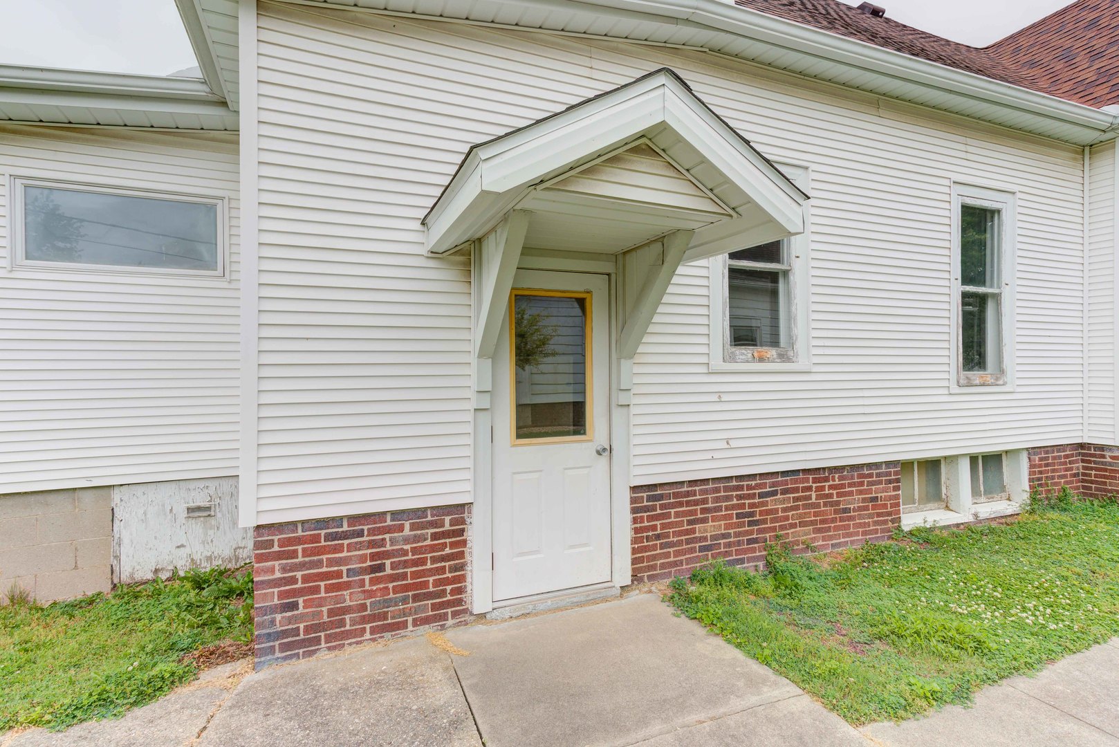 206 N Pine St Property Photo 18