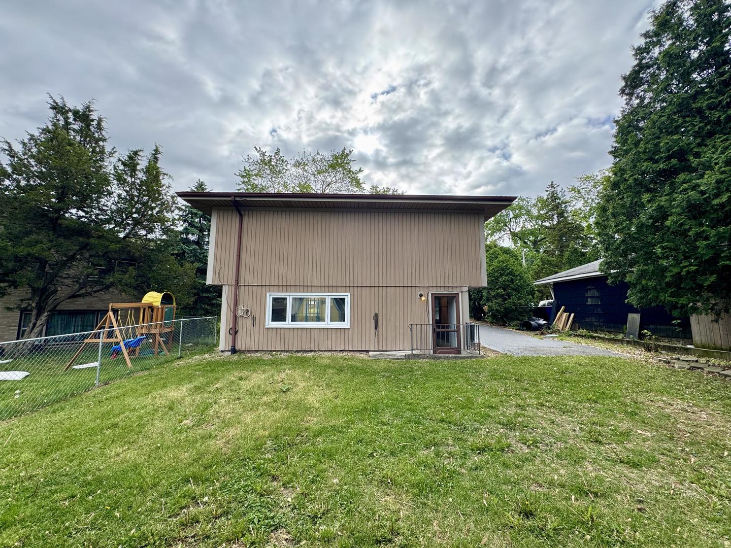16104 Oak Avenue Property Photo 22