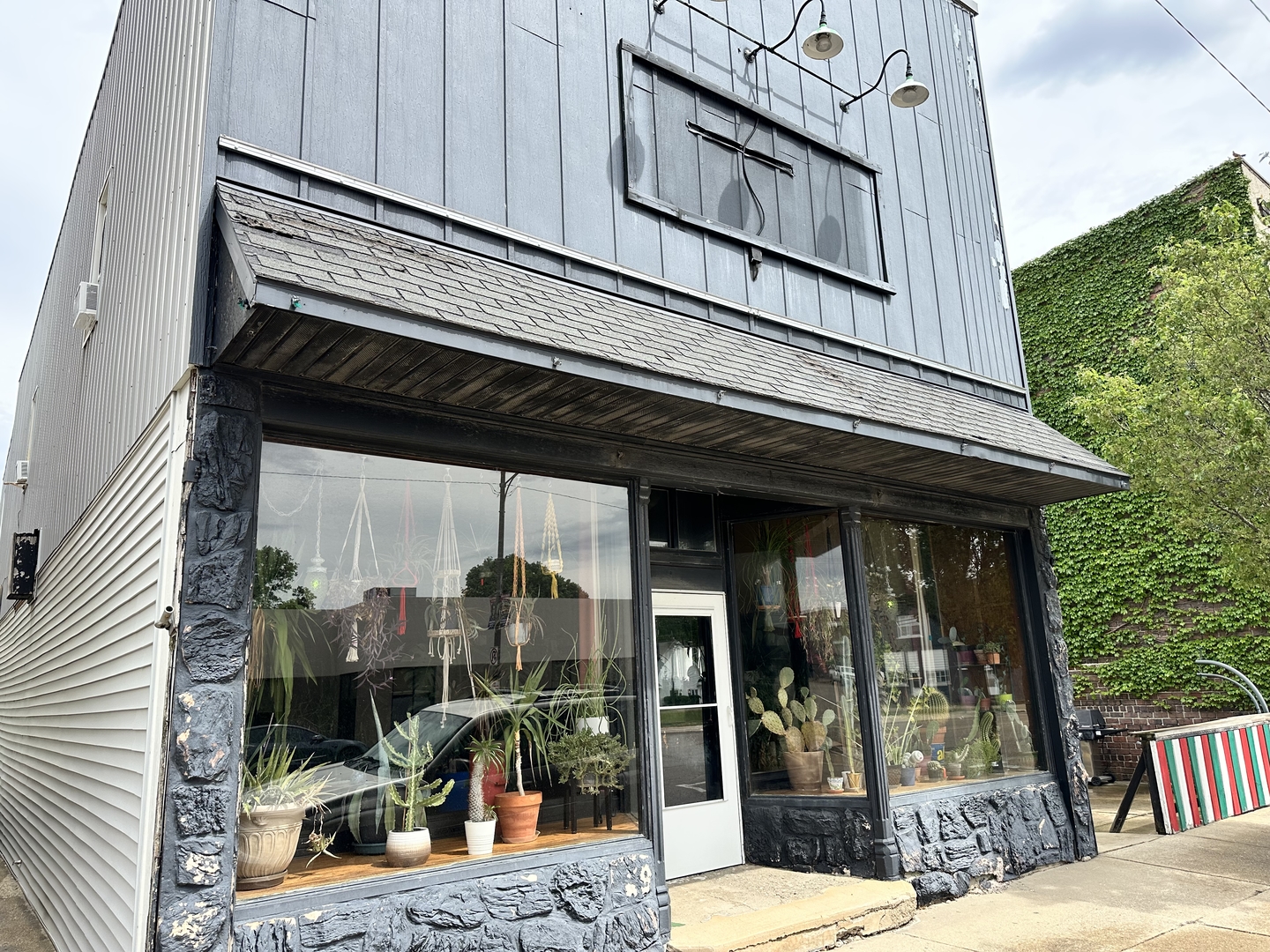 115-117 N Main Street Property Photo 1