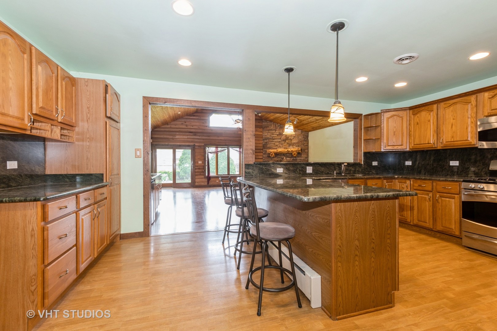 8747 Merrimac Avenue Property Photo 4