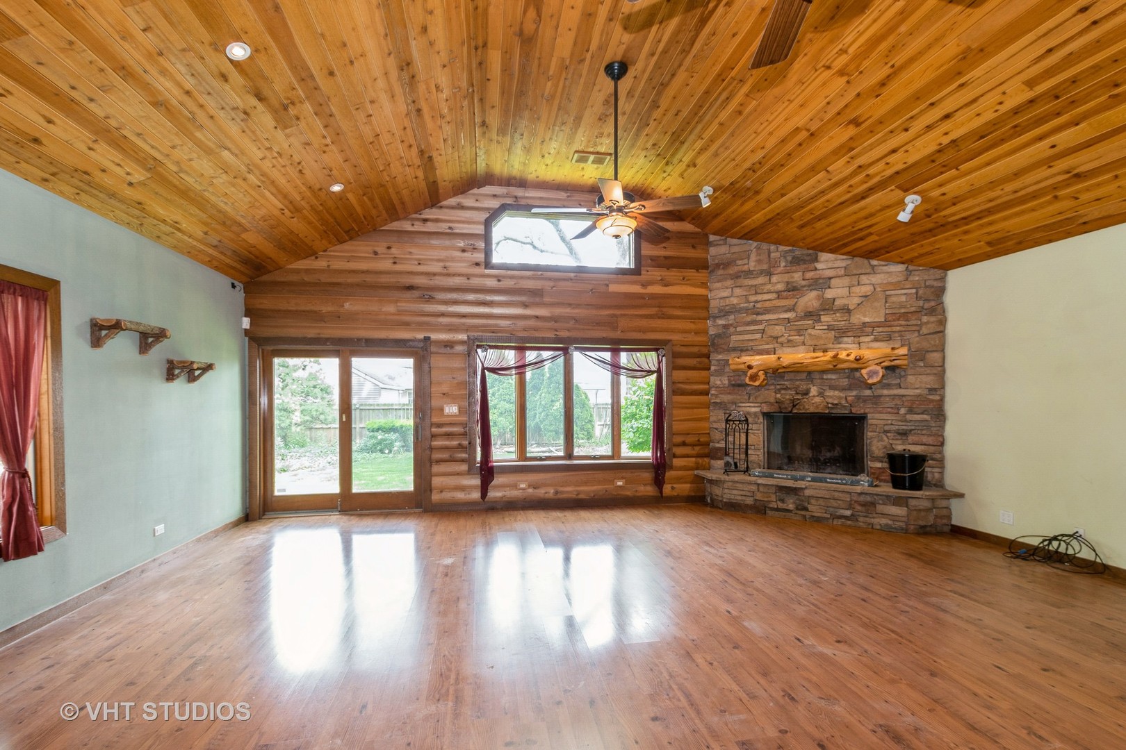 8747 Merrimac Avenue Property Photo 7