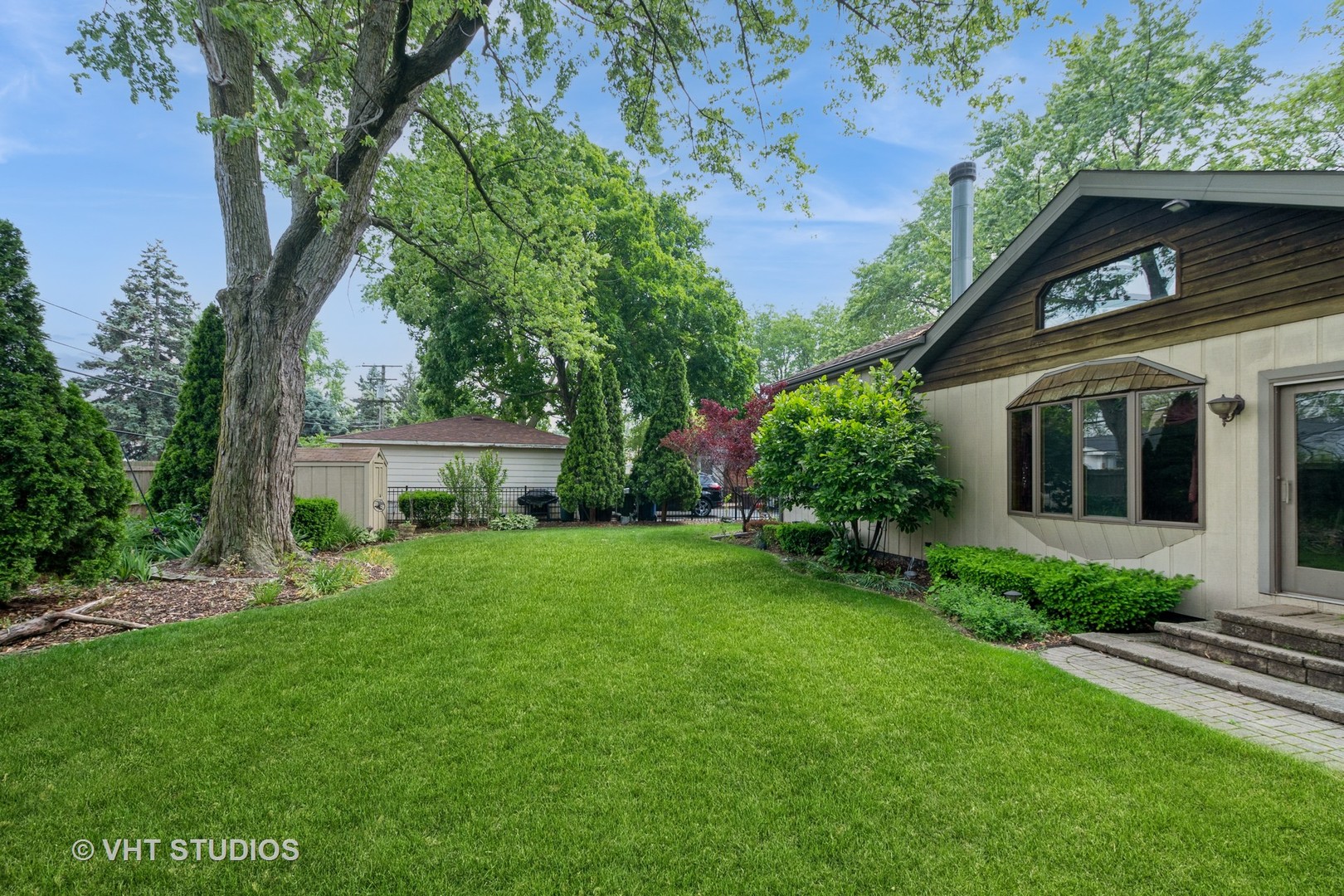 8747 Merrimac Avenue Property Photo 21