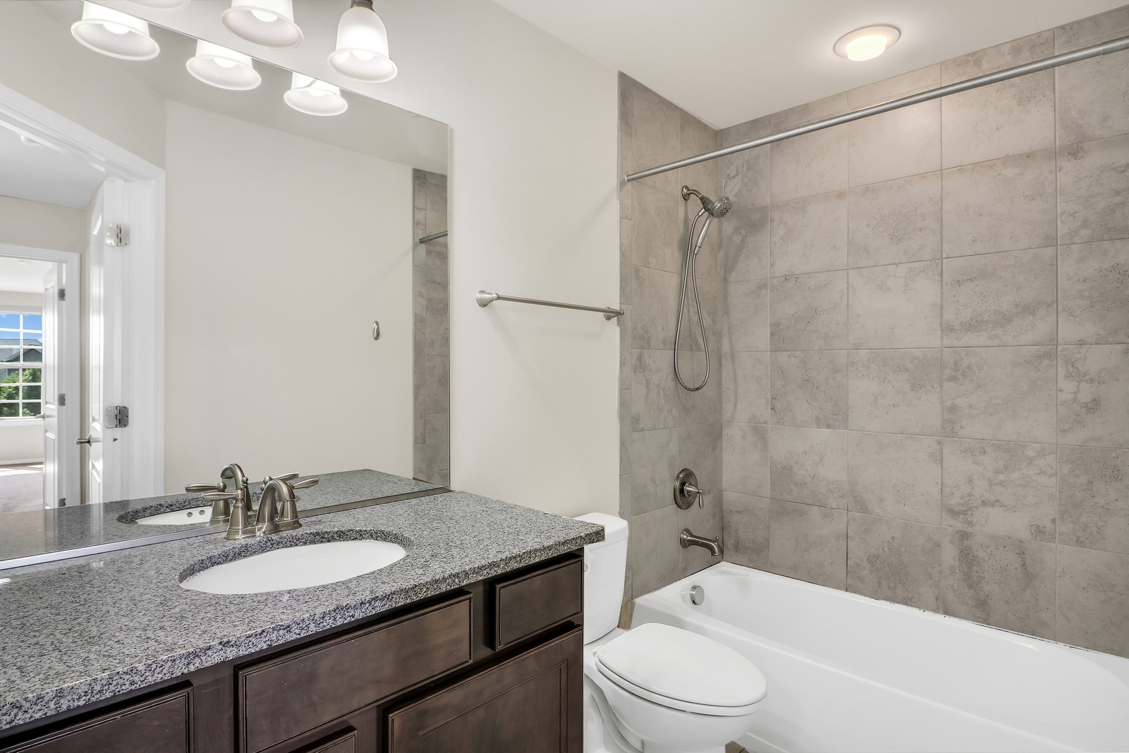 415 Highcroft Way Property Photo 23