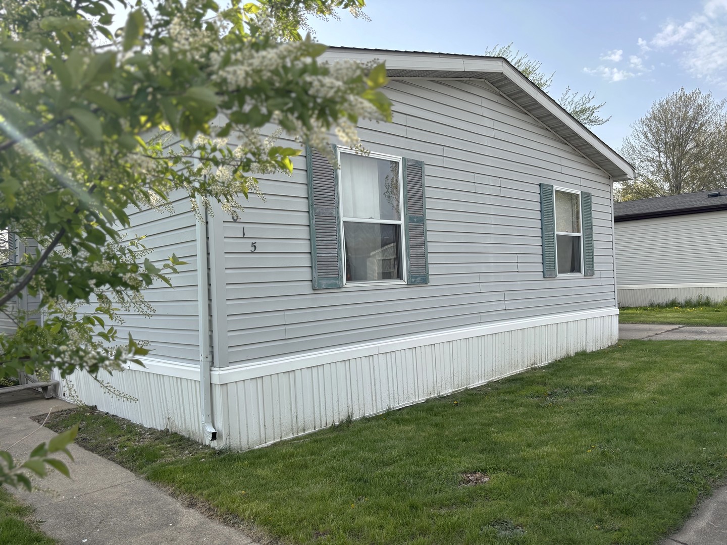 1015 Bel Air Lane Property Photo 1