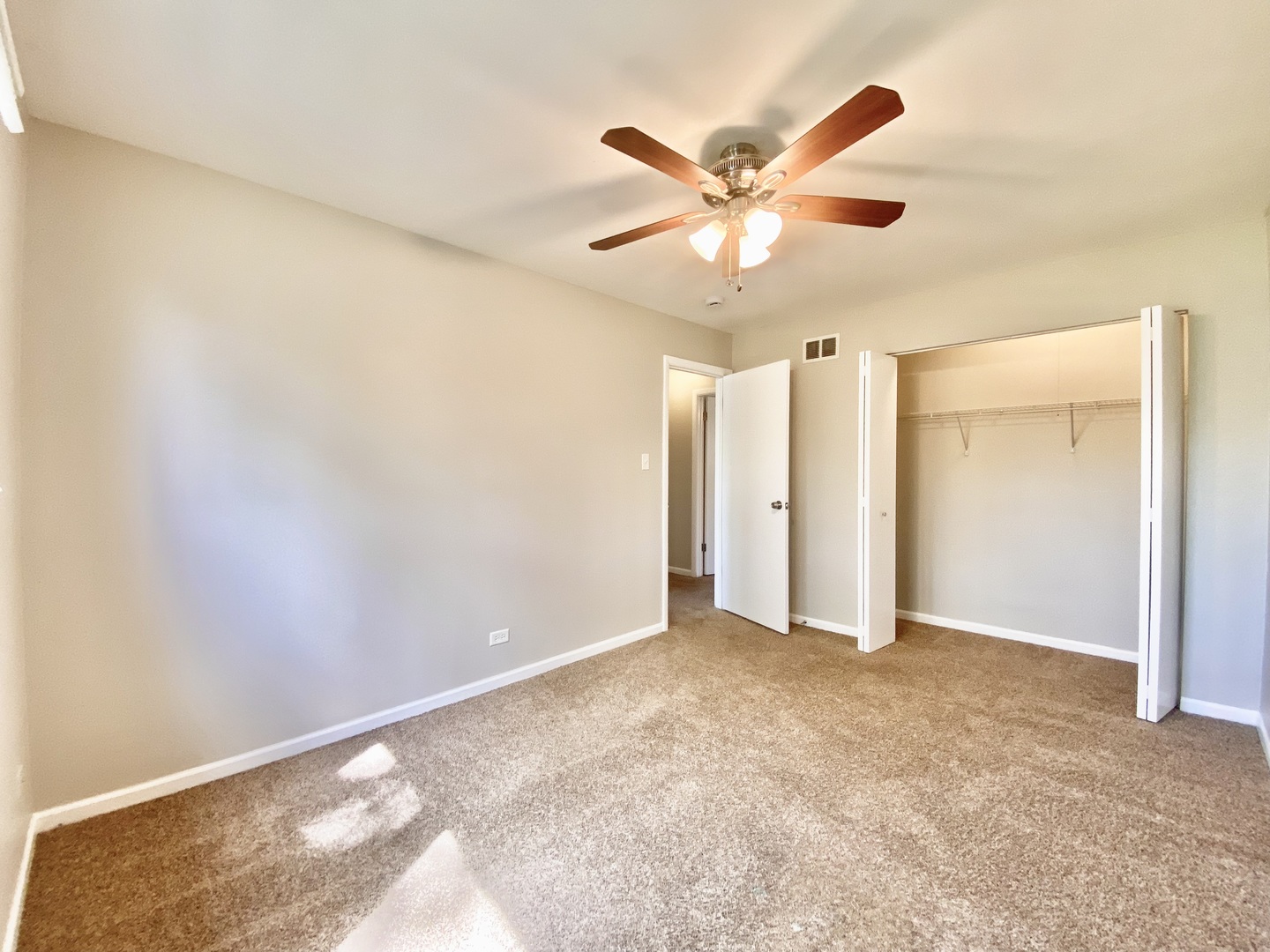 22962 Bruce Drive Property Photo 9