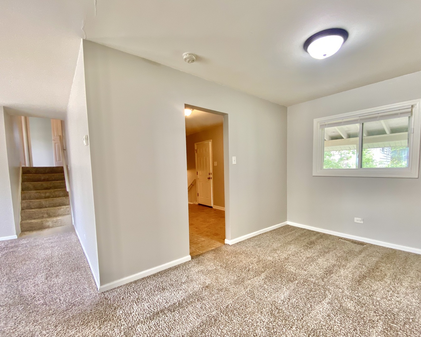 332 Gentry Street Property Photo 4