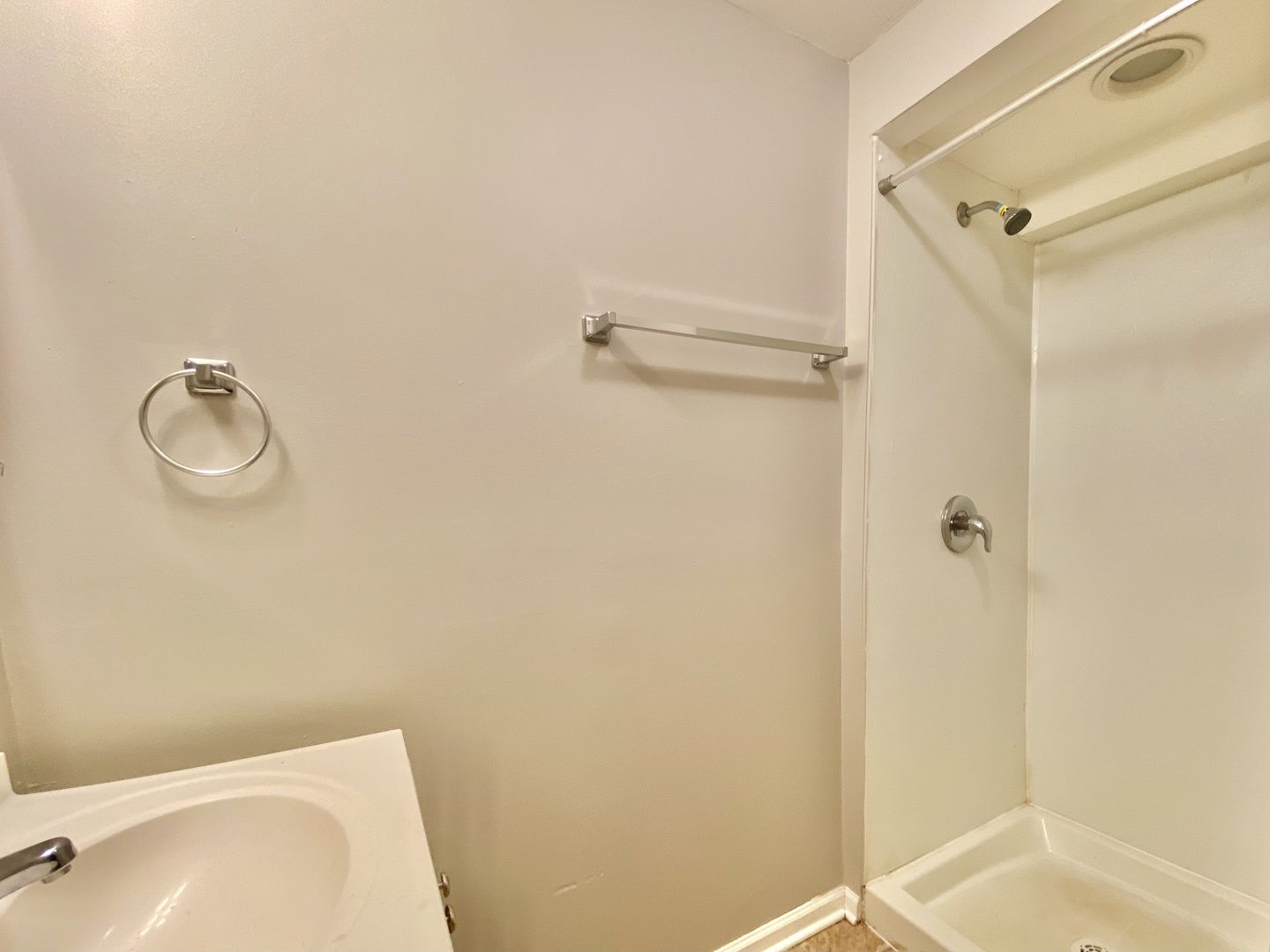 332 Gentry Street Property Photo 15