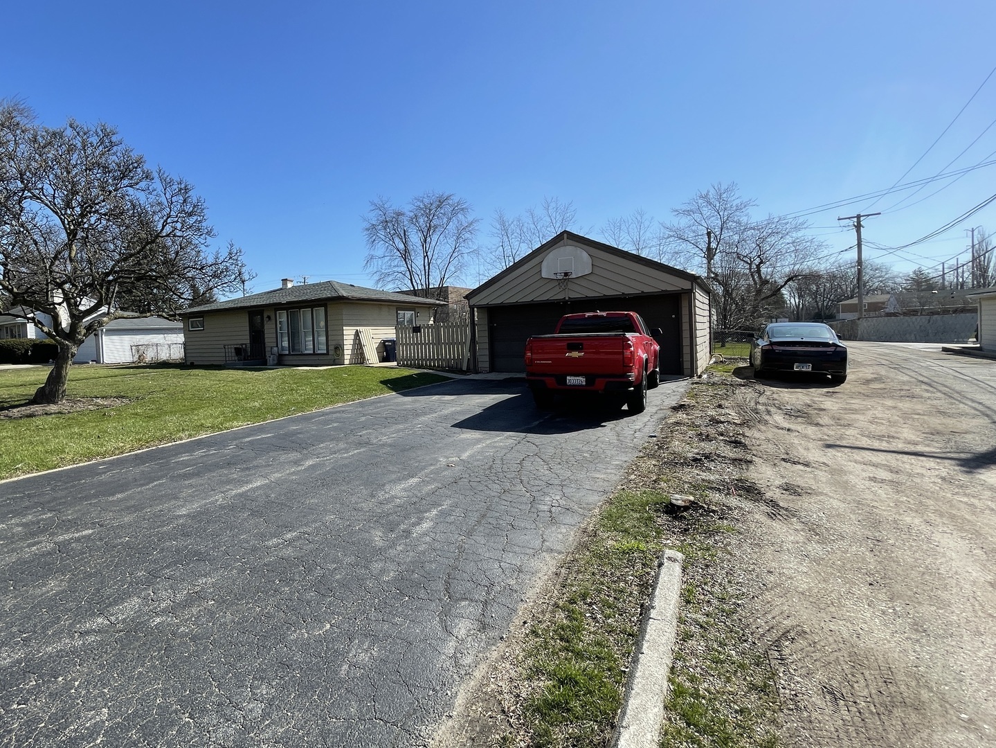 11 Shagbark Road Property Photo 3