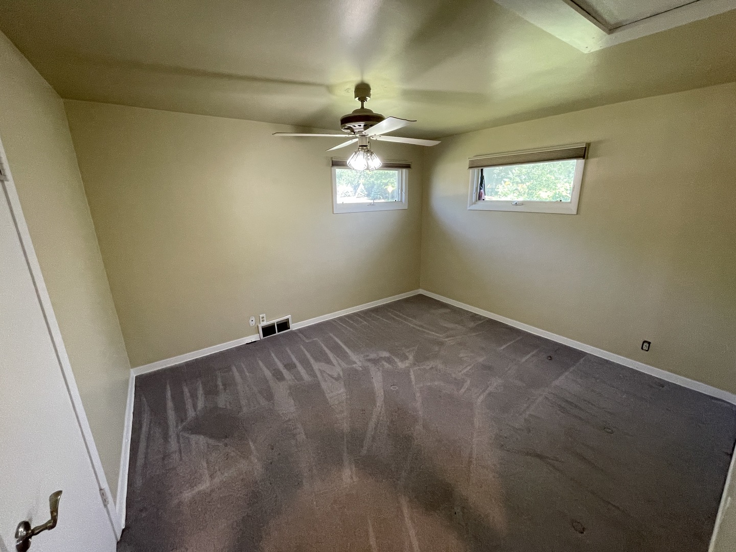 11 Shagbark Road Property Photo 8