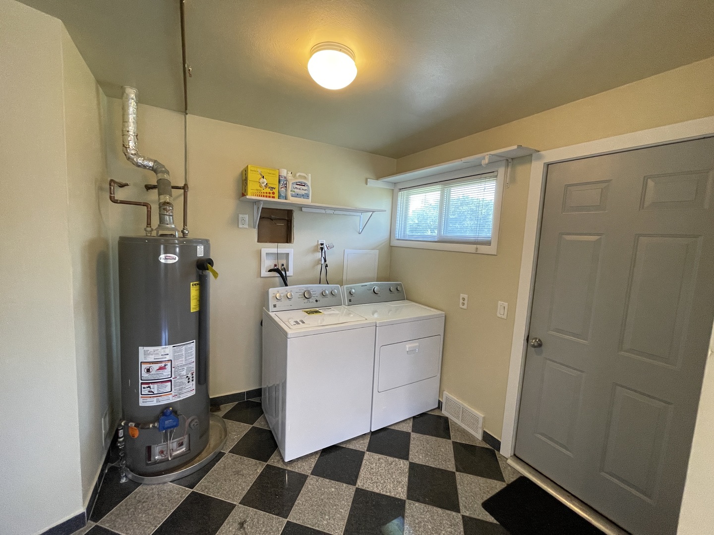 11 Shagbark Road Property Photo 17