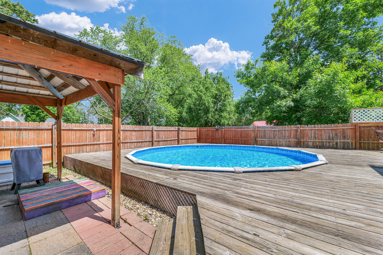 406 5th Street Property Photo 2