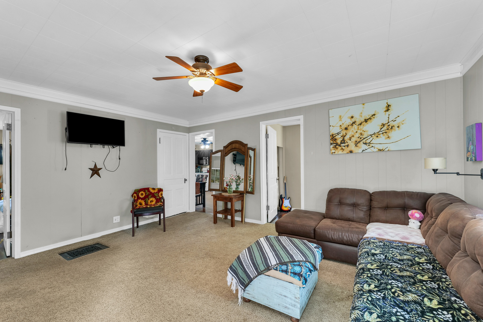 406 5th Street Property Photo 4