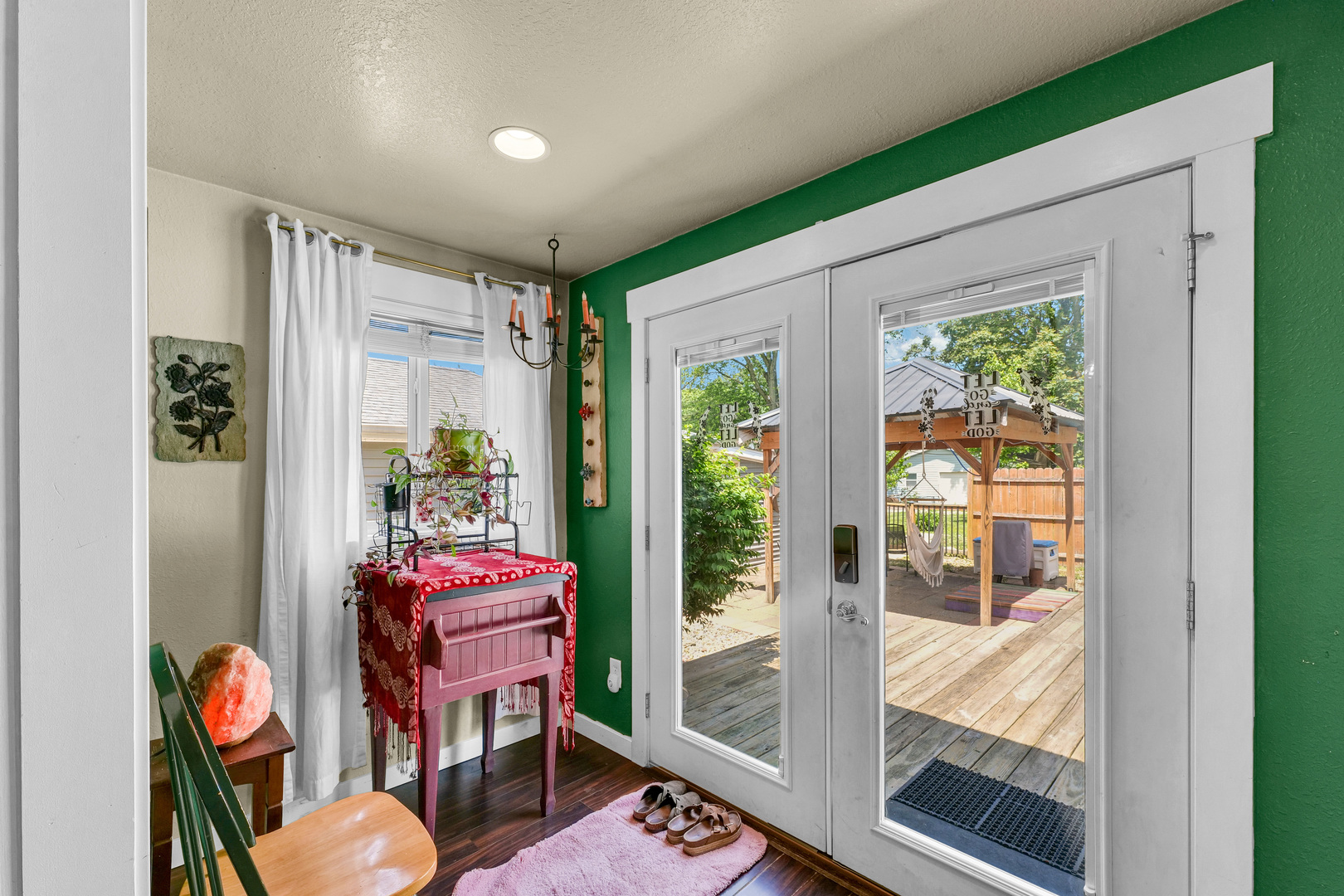 406 5th Street Property Photo 12