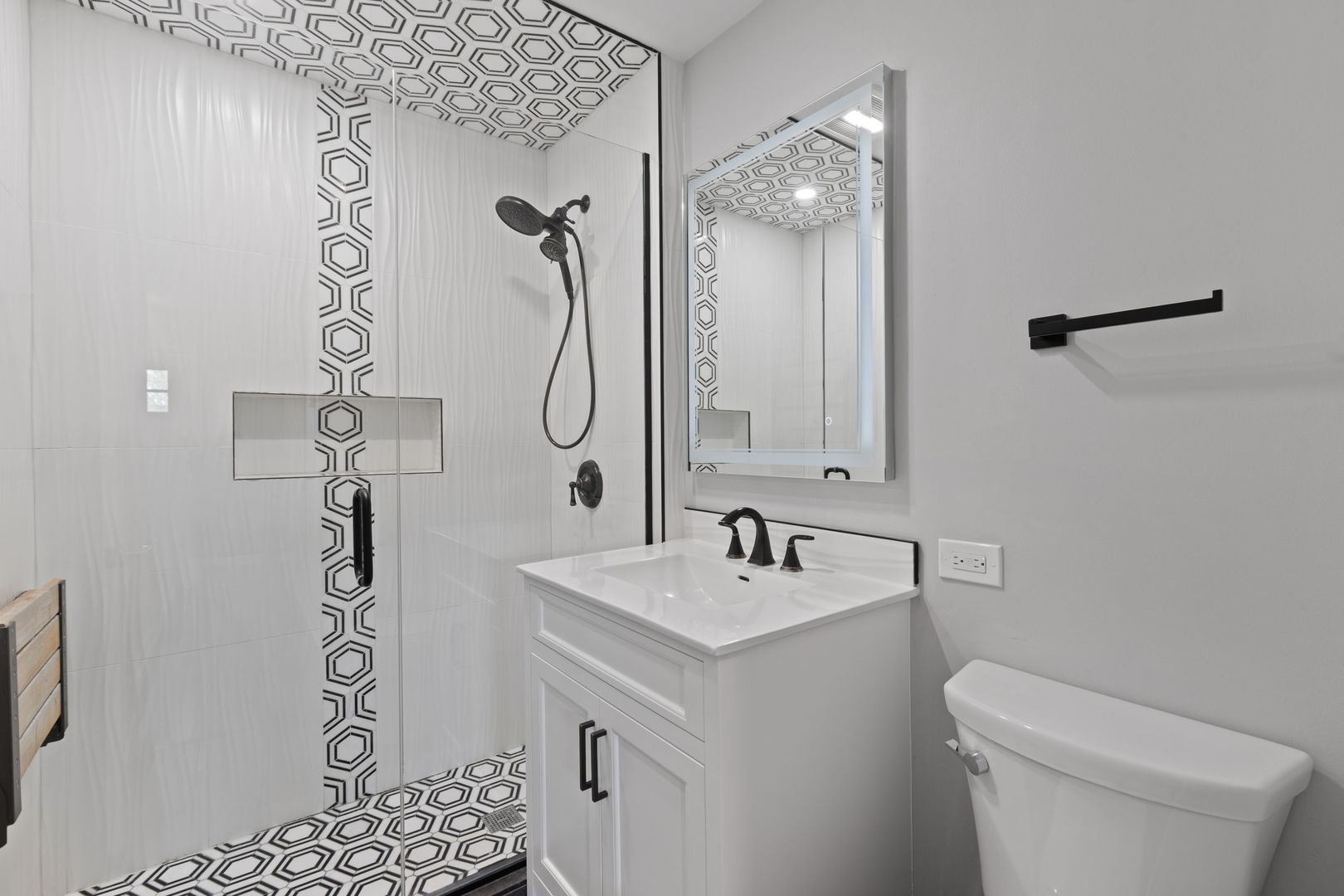 4001 Walters Avenue Property Photo 23