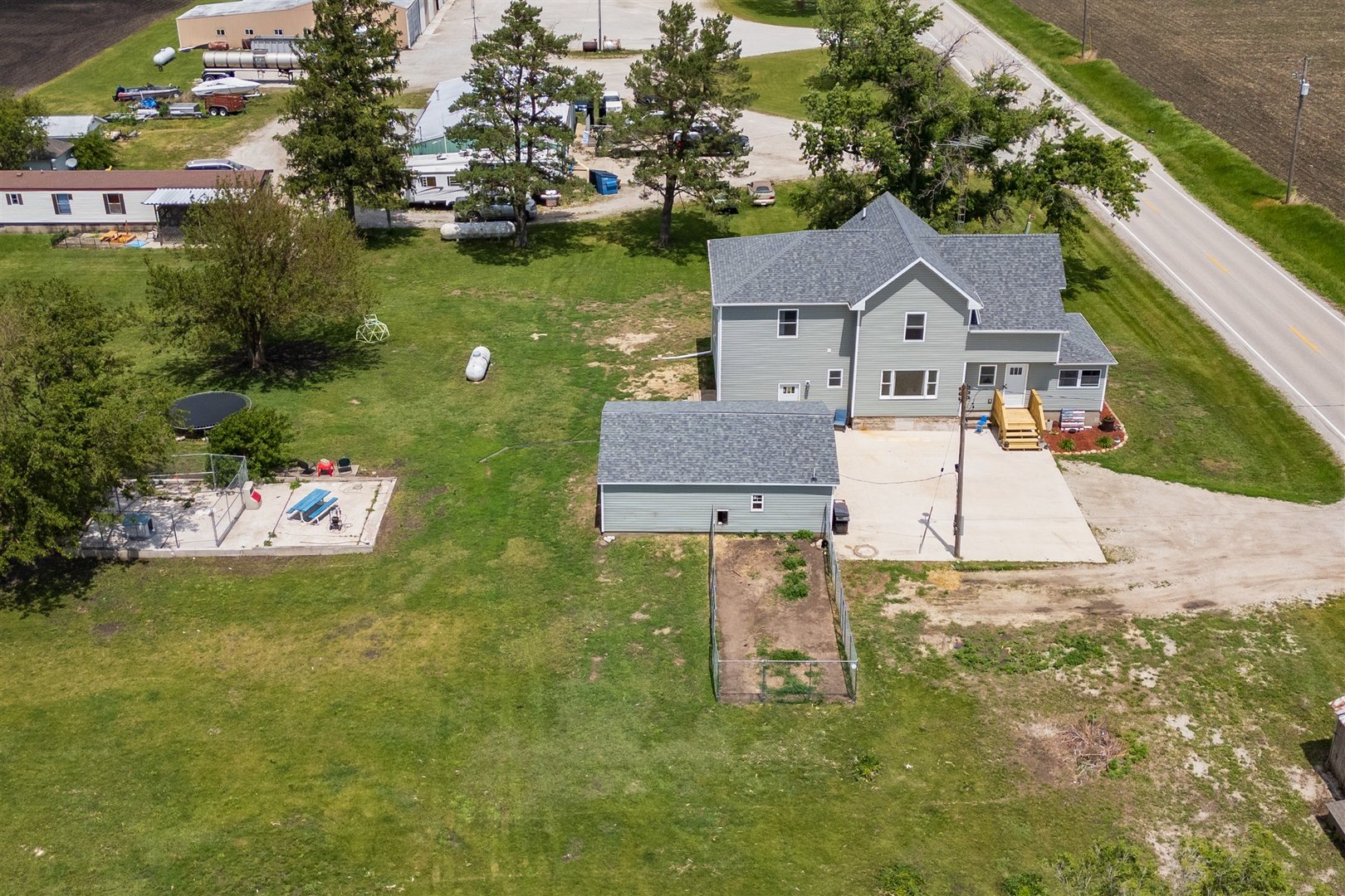 17469 N 300 E Rd Property Photo 52