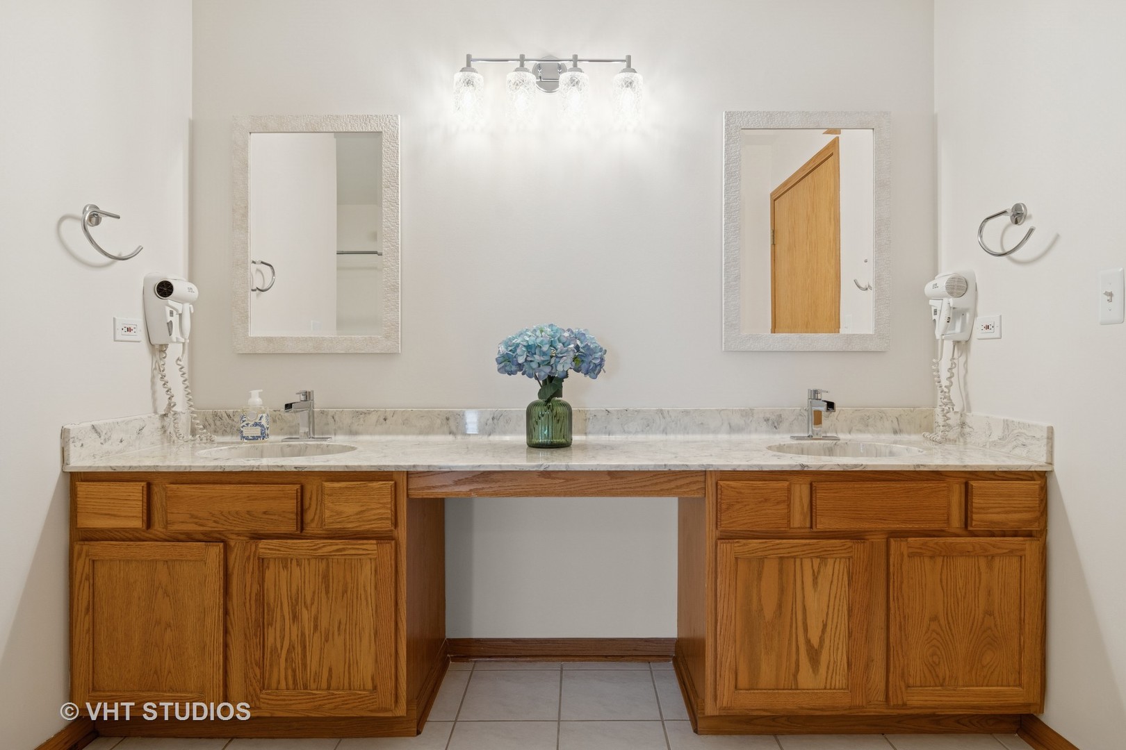 5203 Brighton Ln Property Photo 24