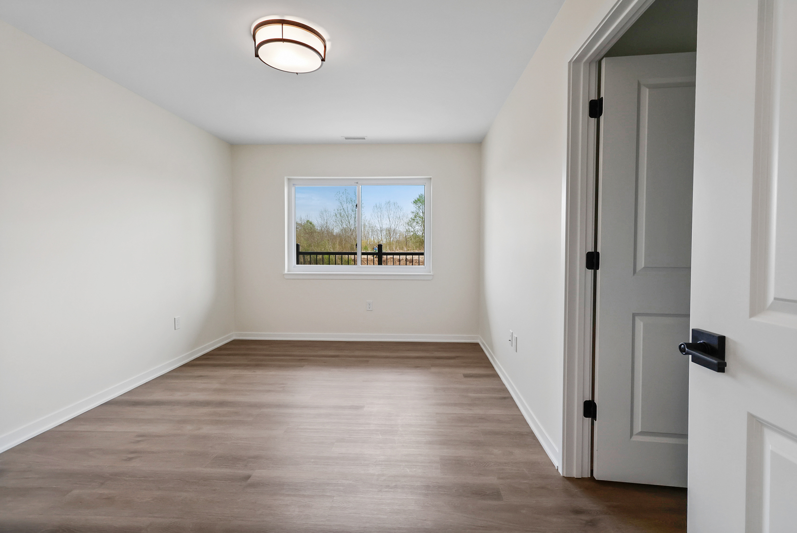 2034 W 75th Place 32 Property Photo 13