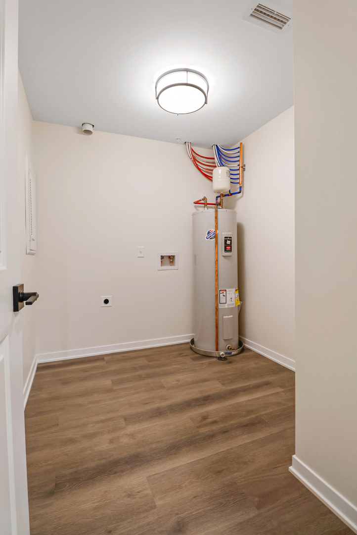 2034 W 75th Place 32 Property Photo 17