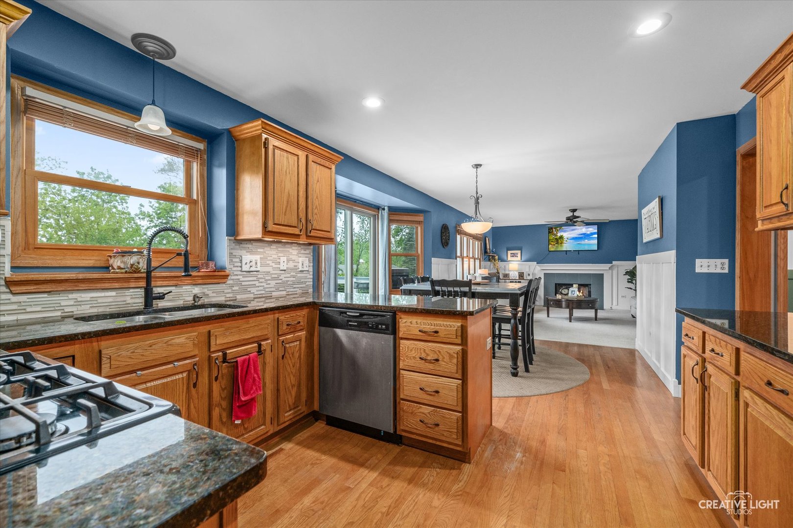 1041 Winslow Avenue Property Photo 6