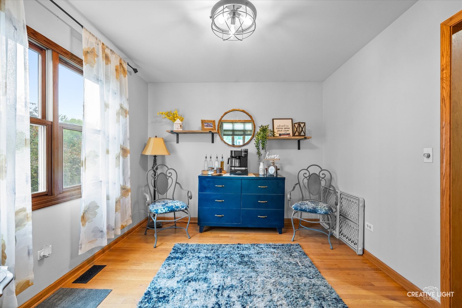 1041 Winslow Avenue Property Photo 11
