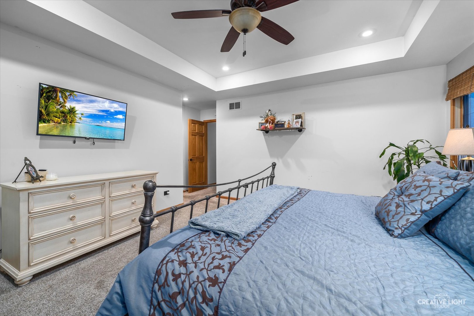 1041 Winslow Avenue Property Photo 14