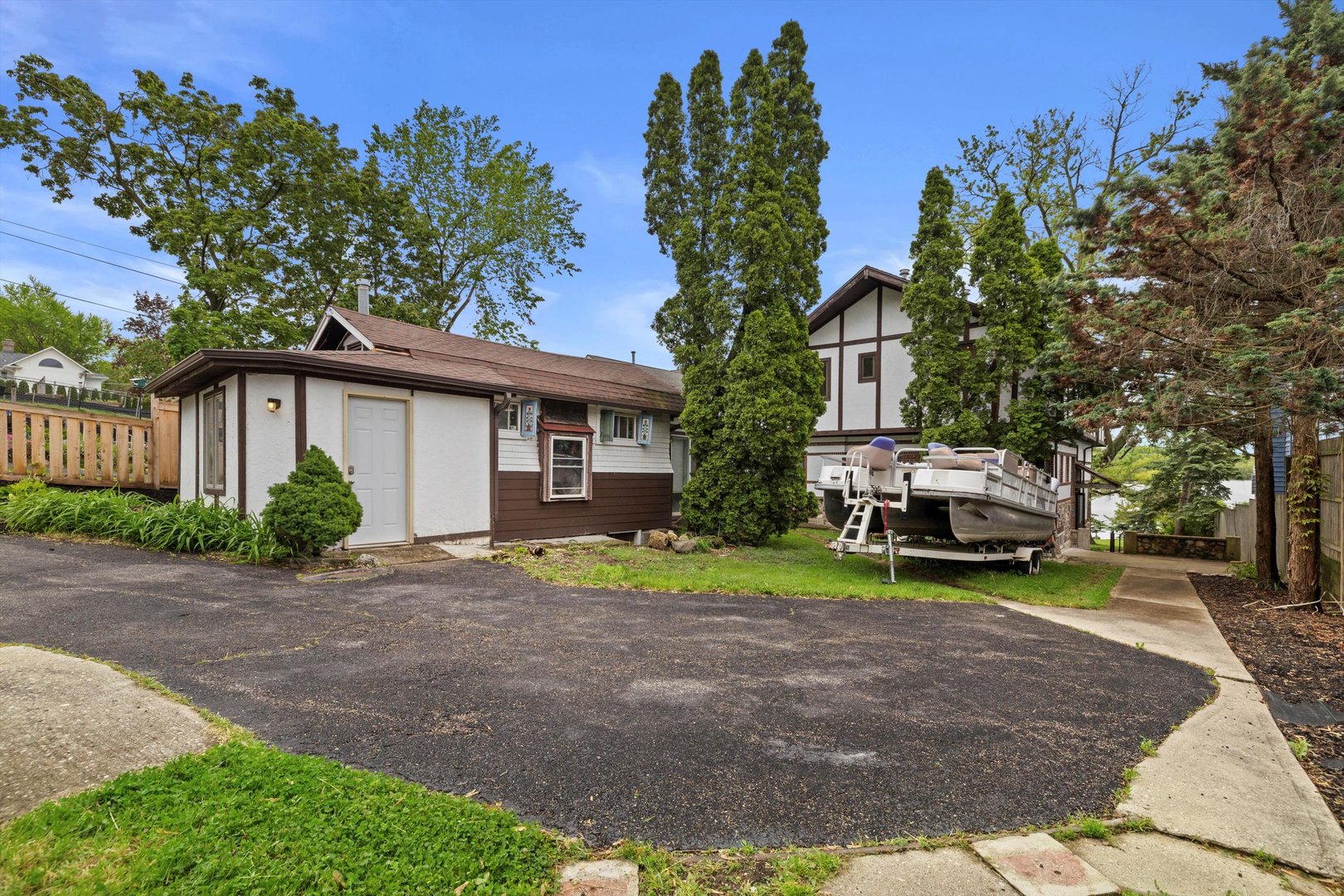 25837 W Oak Lane Property Photo 16