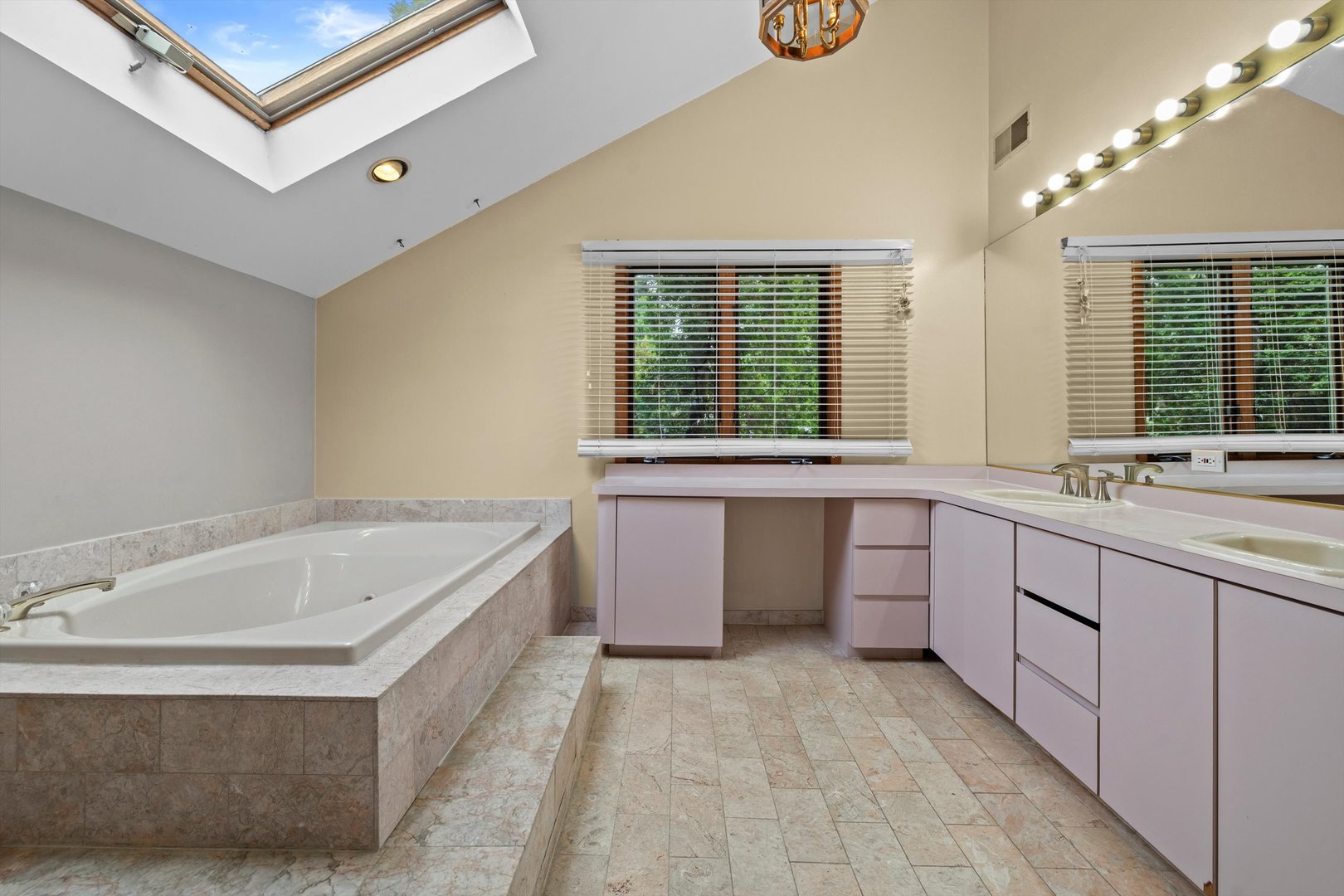 25837 W Oak Lane Property Photo 56