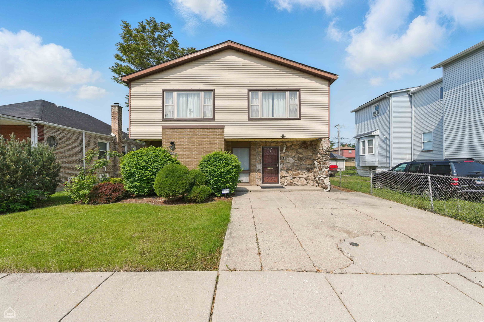 9620 S Sangamon Street Property Photo 1