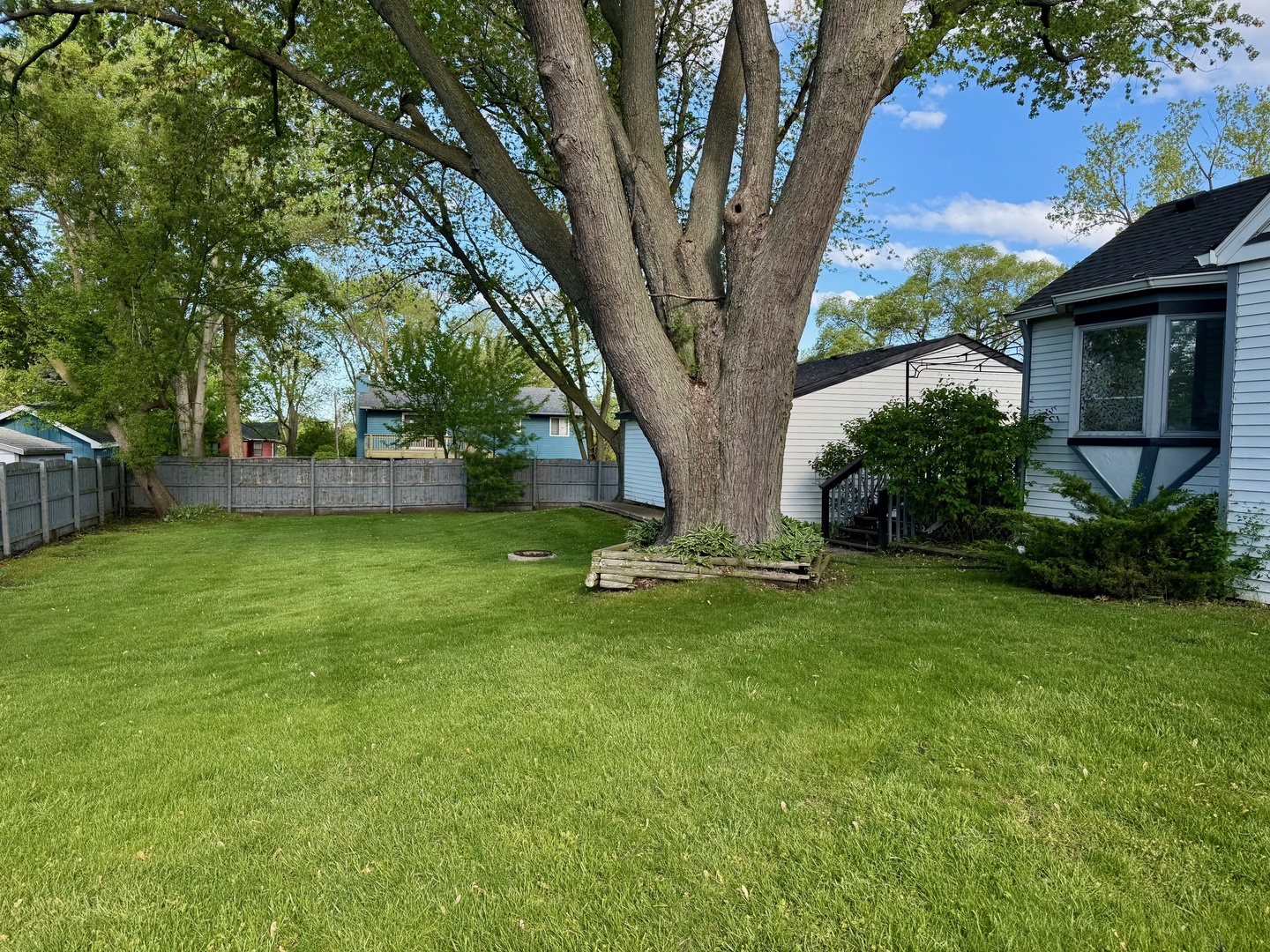 990 Magnolia Avenue Property Photo 29