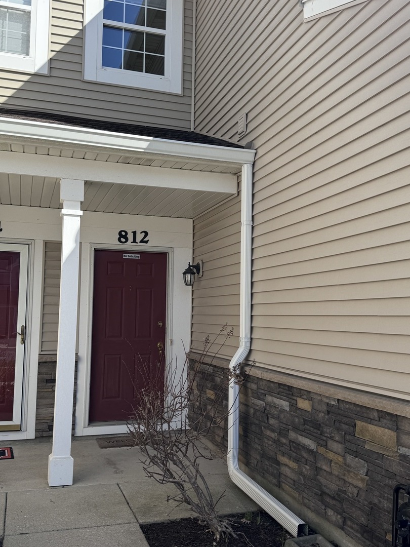 812 Genesee Drive Property Photo 2