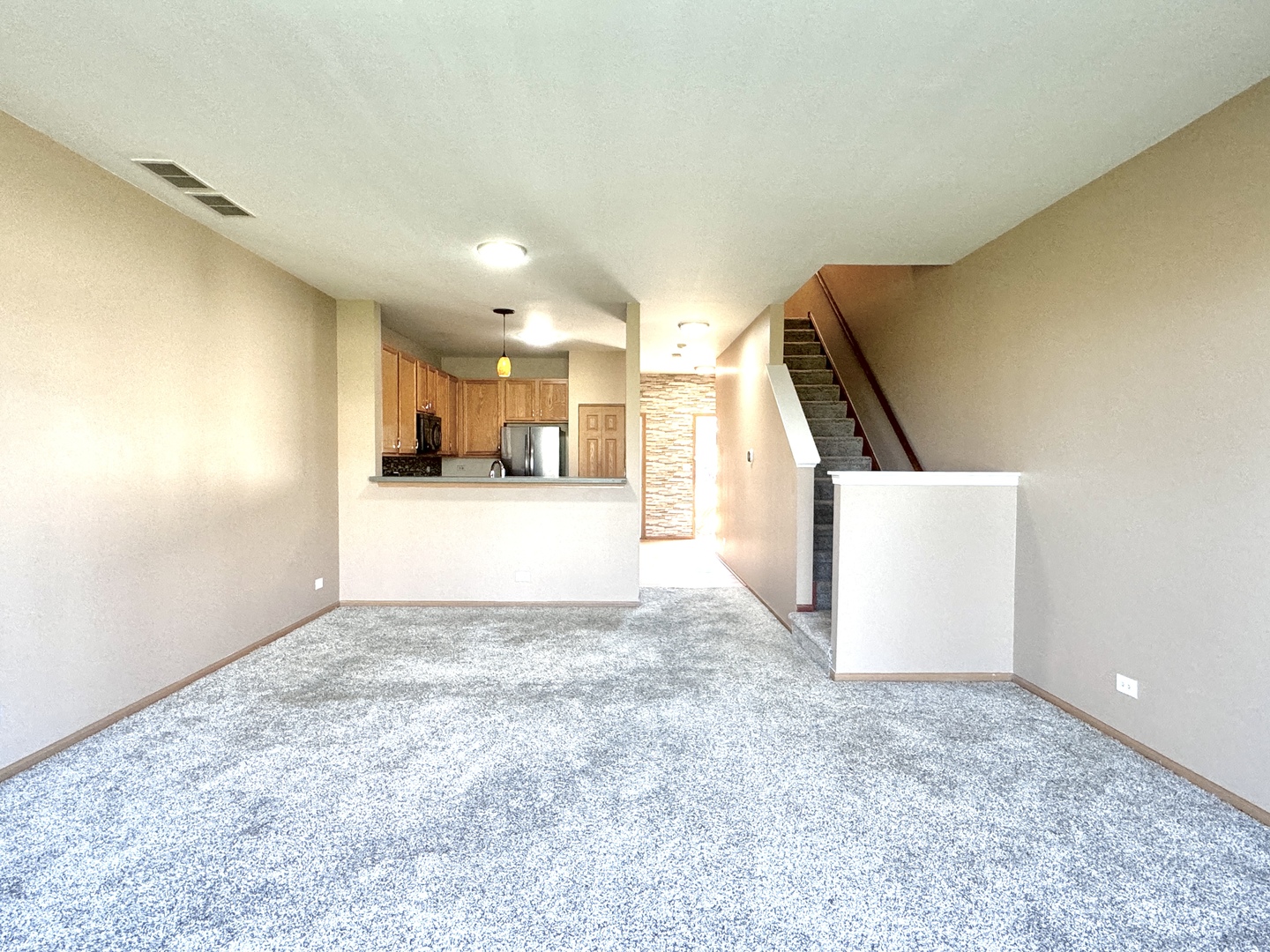 812 Genesee Drive Property Photo 8
