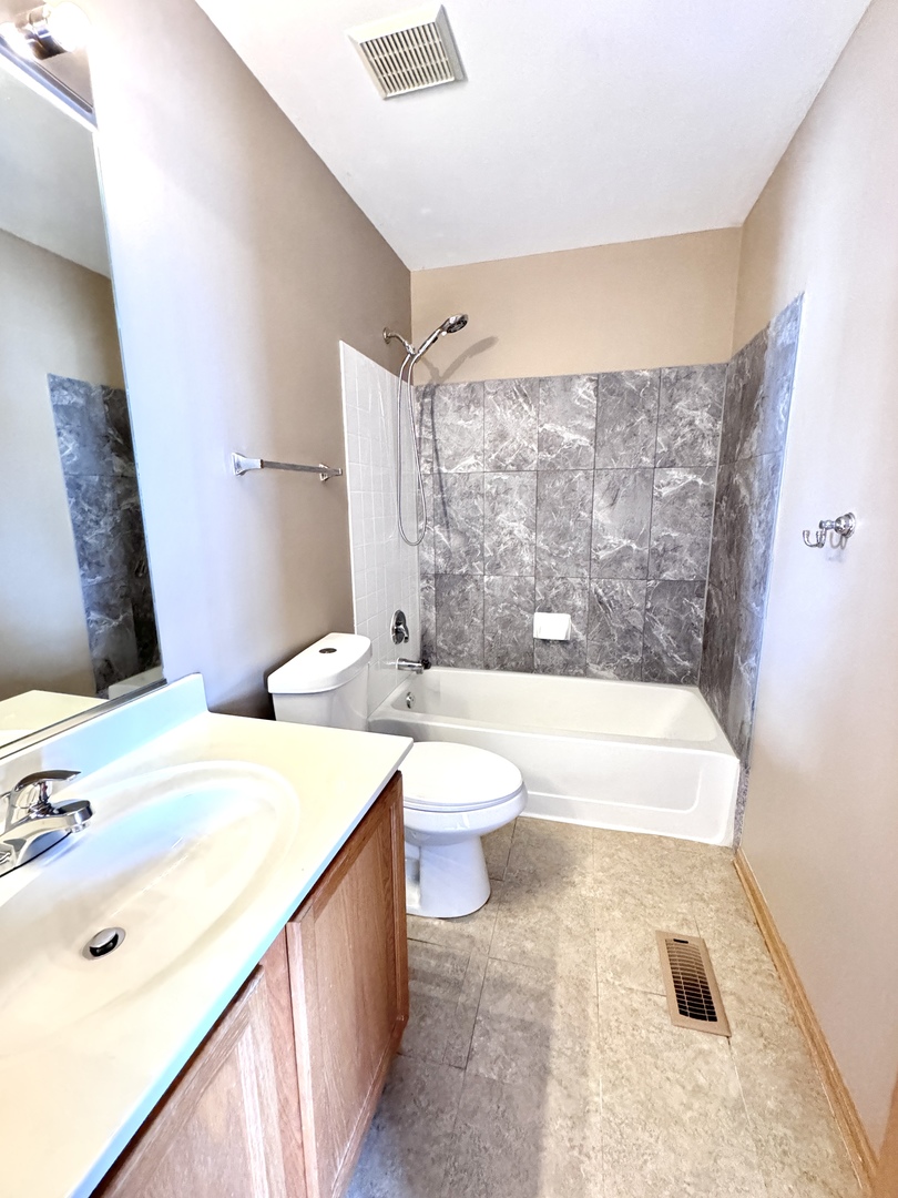812 Genesee Drive Property Photo 15