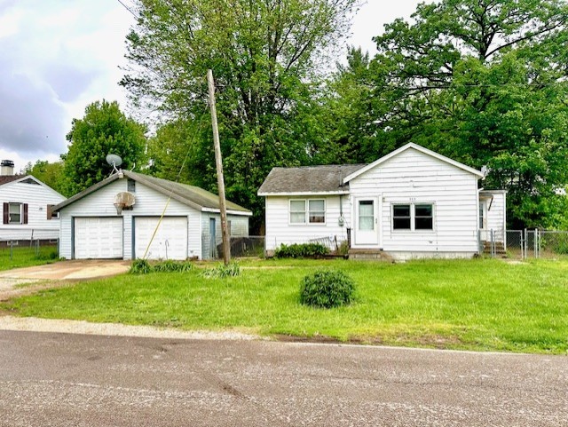 223 Willett Avenue Property Photo 1
