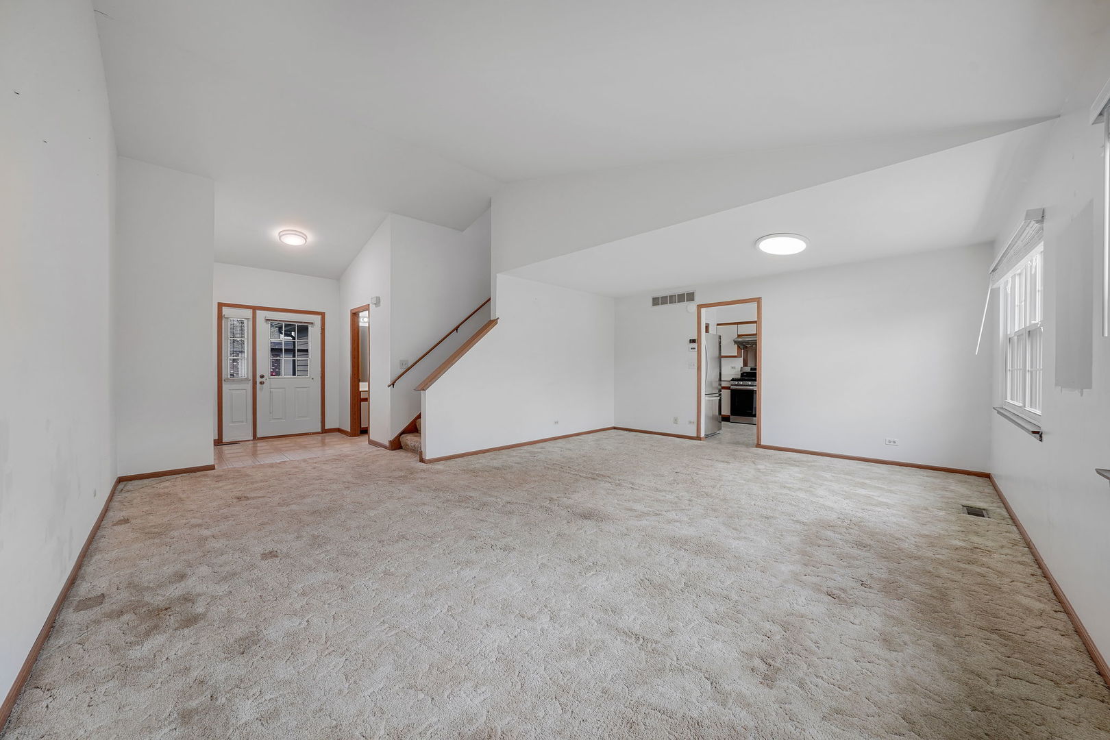 6504 Kensington Place Property Photo 3