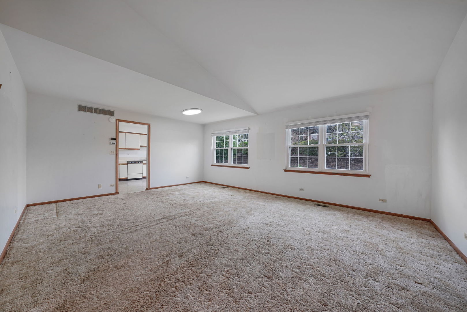 6504 Kensington Place Property Photo 9