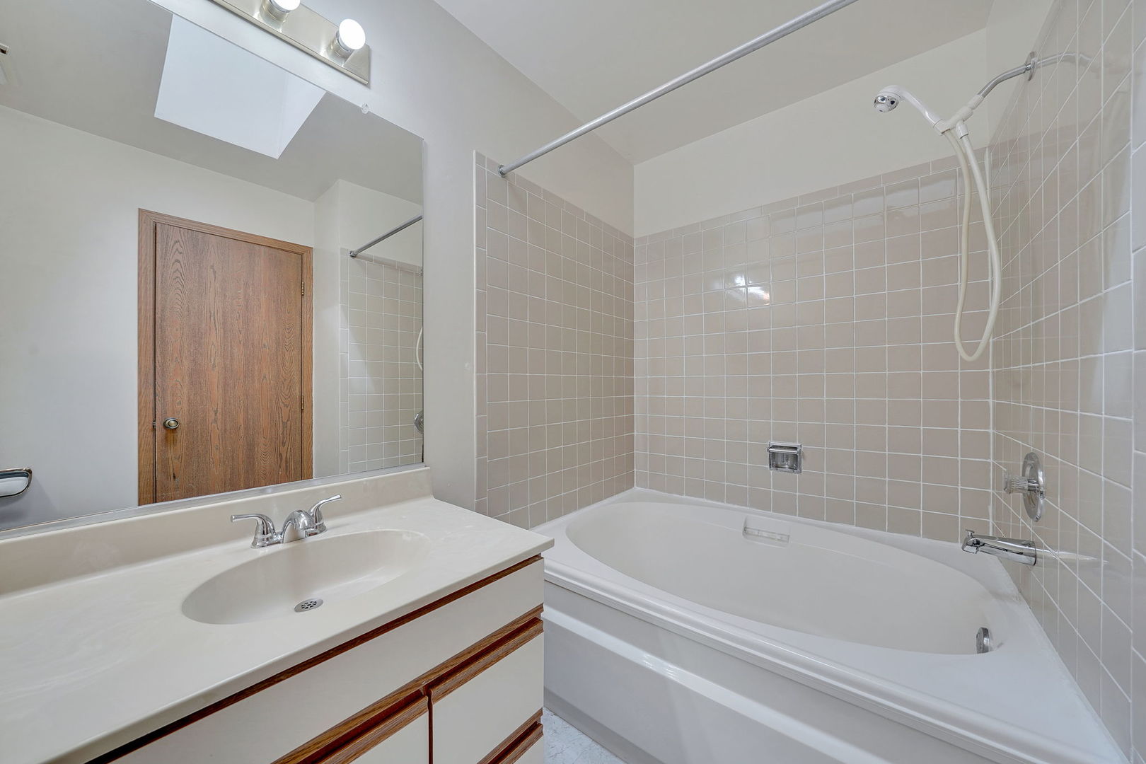 6504 Kensington Place Property Photo 18