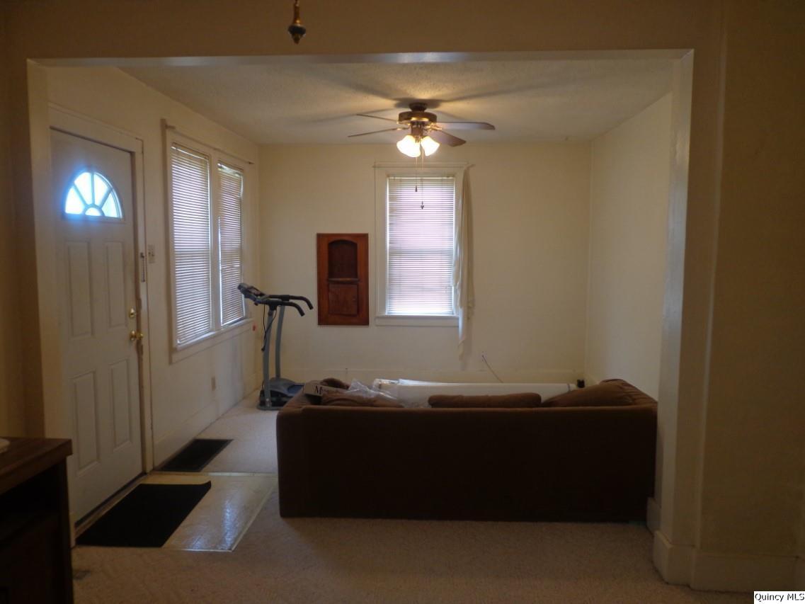 1119 N 25th St Property Photo 5